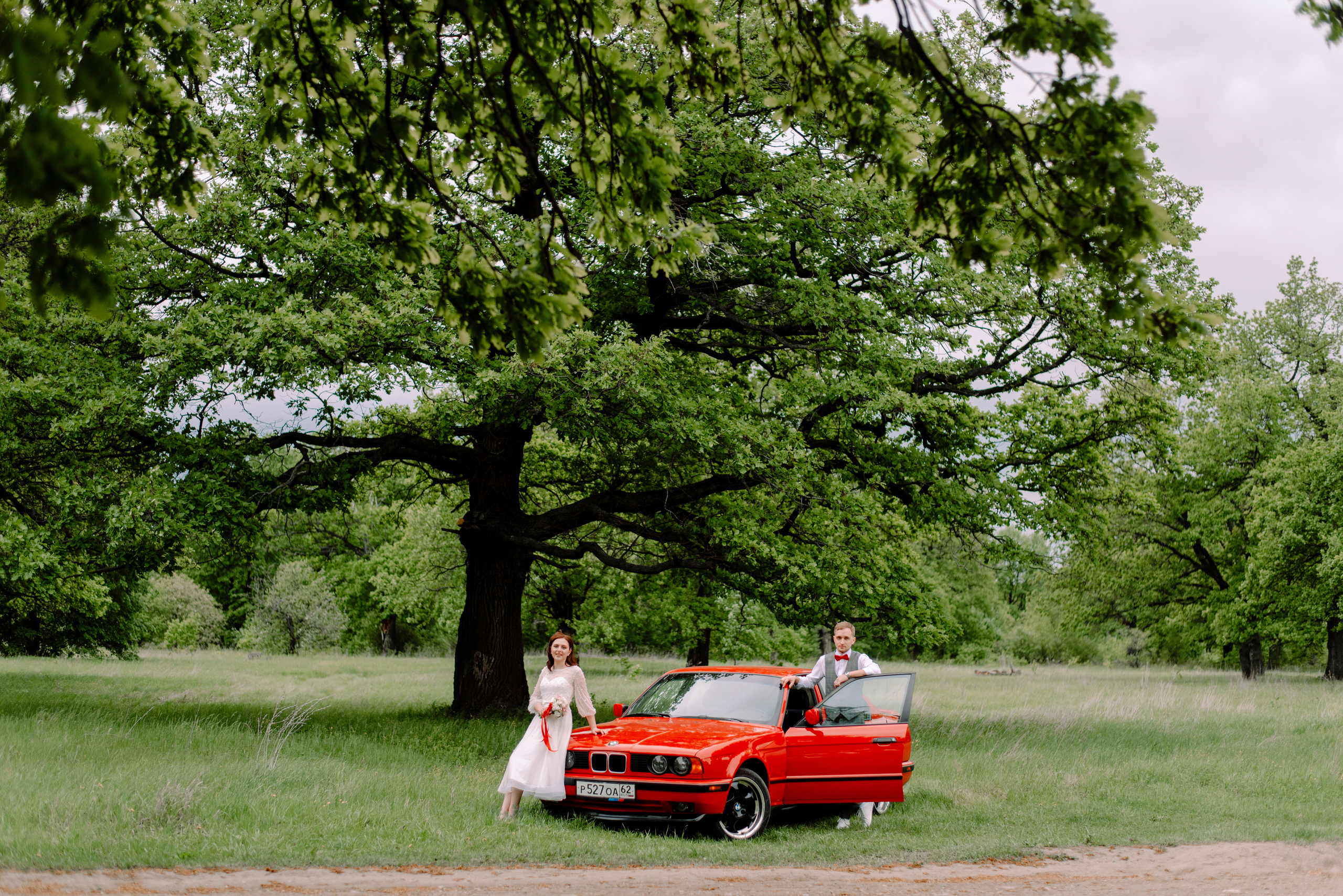 Ирина и Саша — красный май. Семейный и свадебный фотограф в Рязани Лиза Голованова