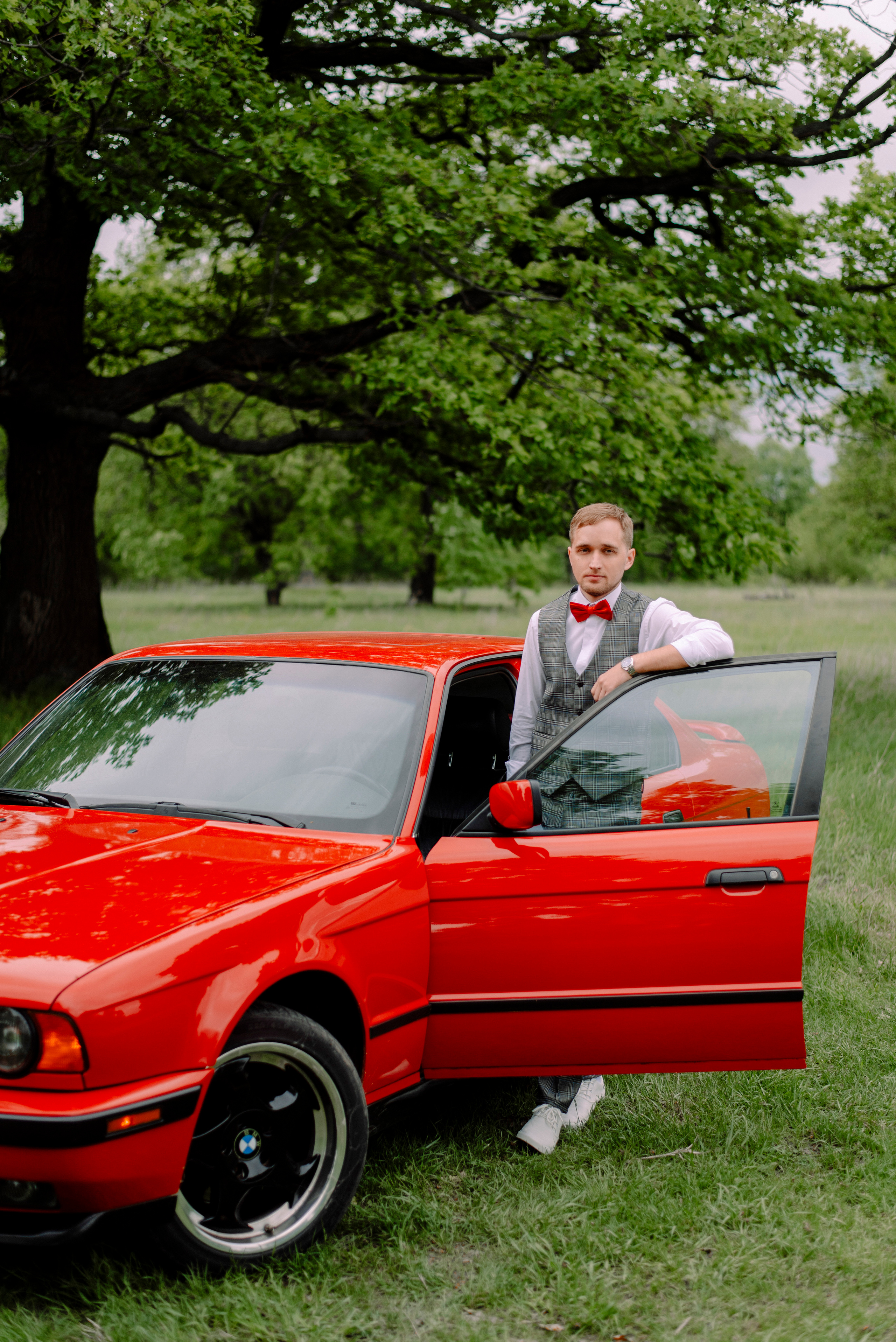 Ирина и Саша — красный май. Семейный и свадебный фотограф в Рязани Лиза Голованова