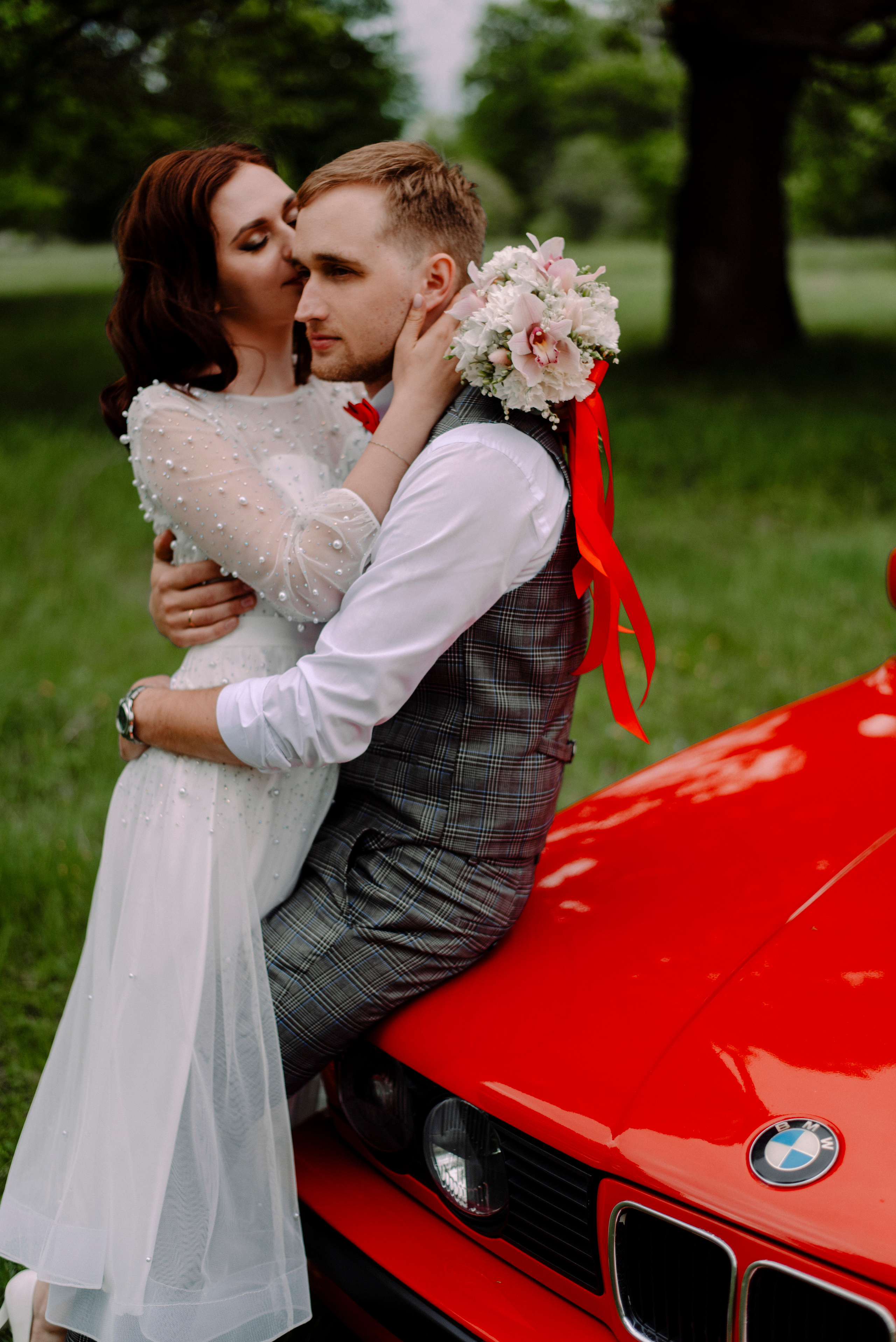 Ирина и Саша — красный май. Семейный и свадебный фотограф в Рязани Лиза Голованова