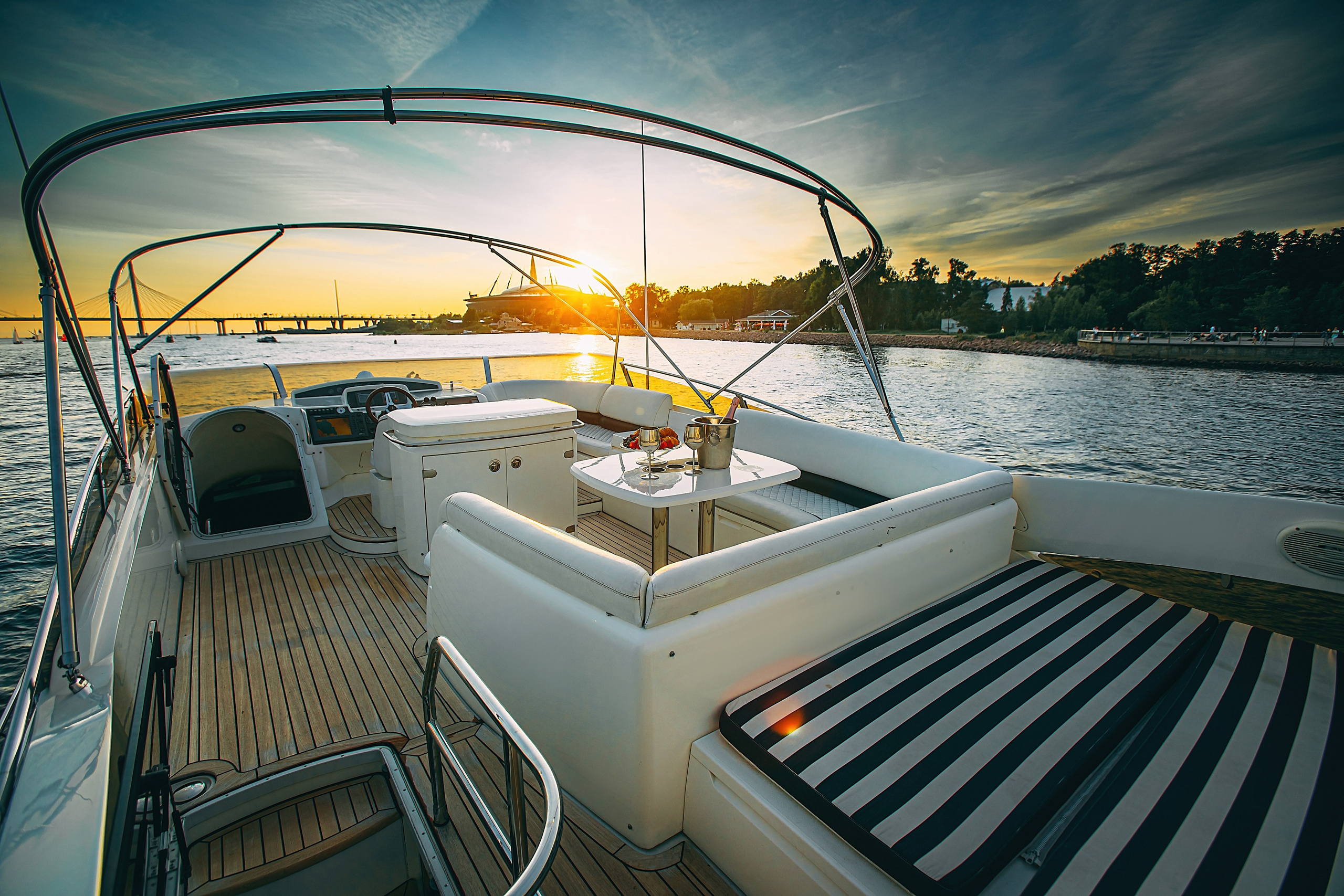 Яхта Princess 57 Esperanza. SPB Rent Boats|аренда катеров и теплоходов