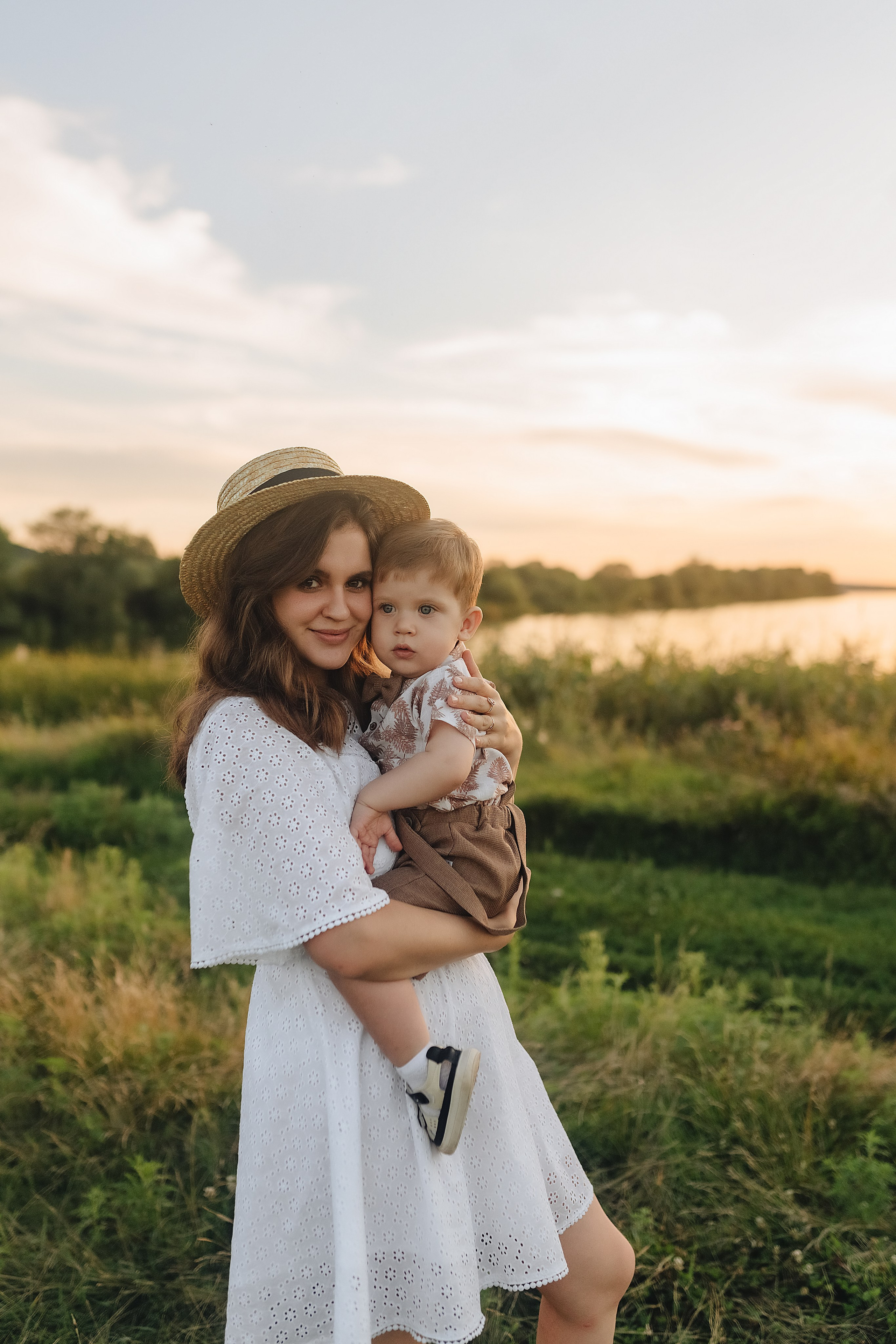 Светлана, Сергей и Женя | Семейная съемка на закате. Фотограф Карина Шмулёва. Воронеж и область