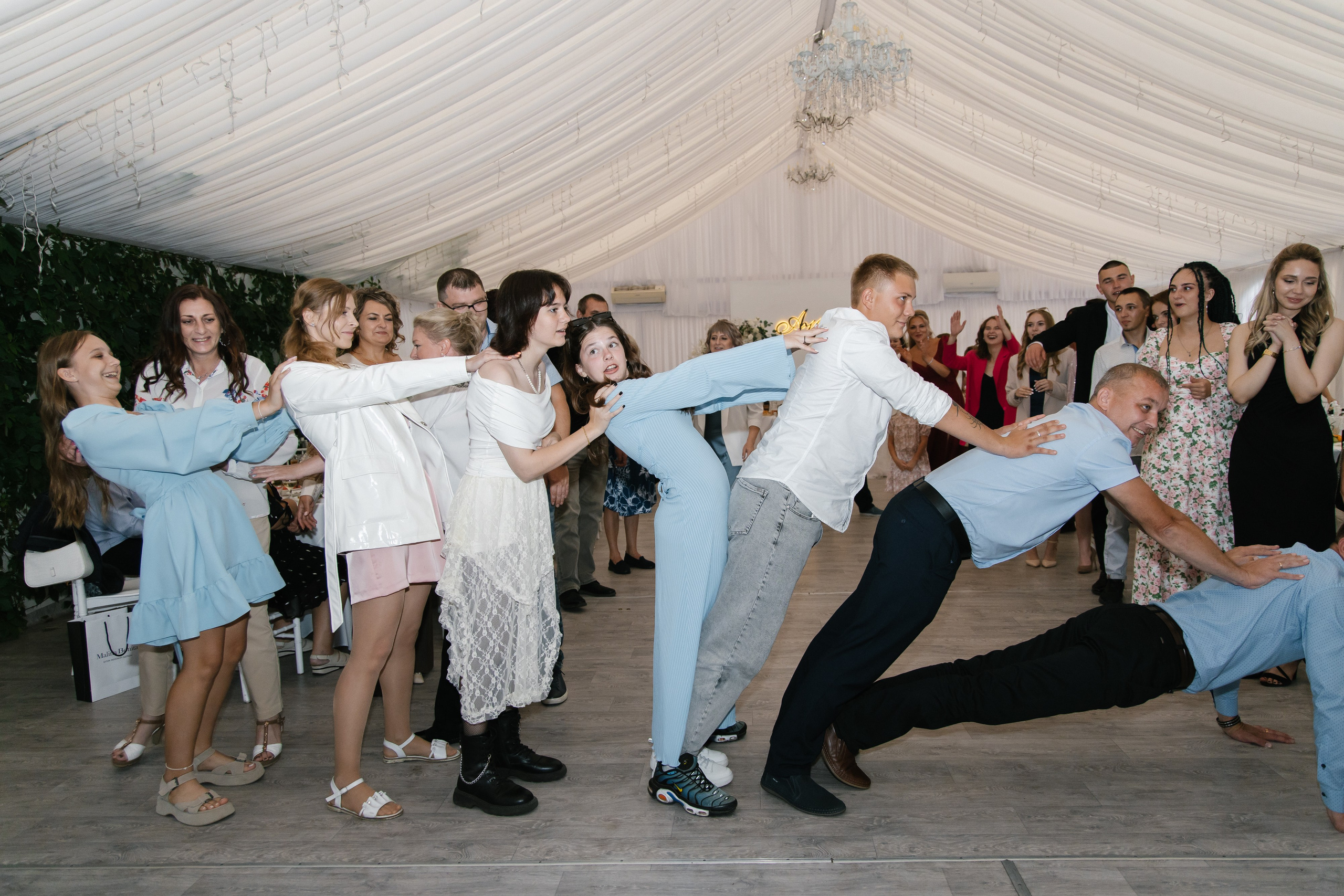 Ксения и Антон (полный день). Фотограф в Барнауле Юлия Садвокасова