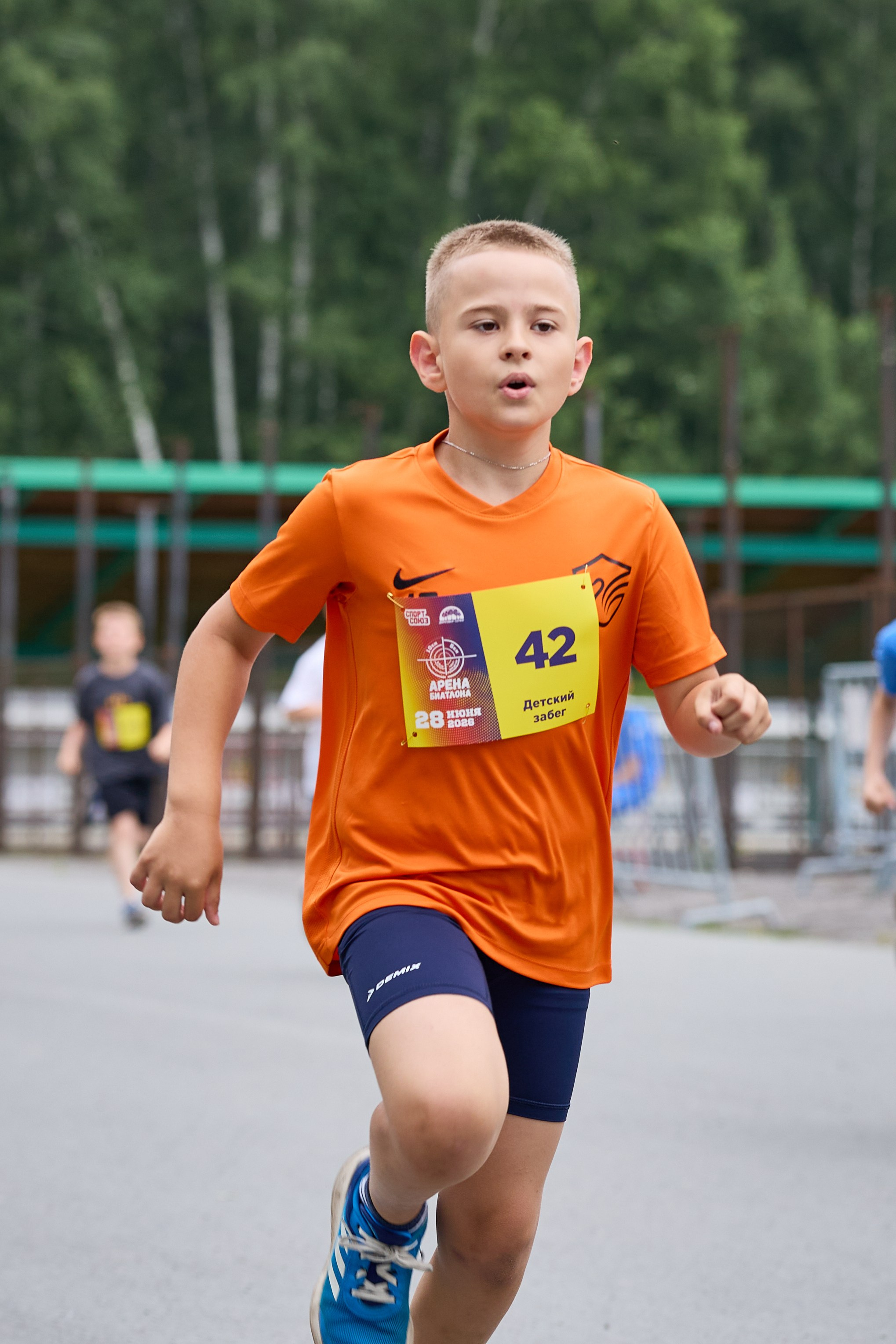 Забег Арена Биатлона 28.06.26. Фотограф в Новосибирске Алена Скокова