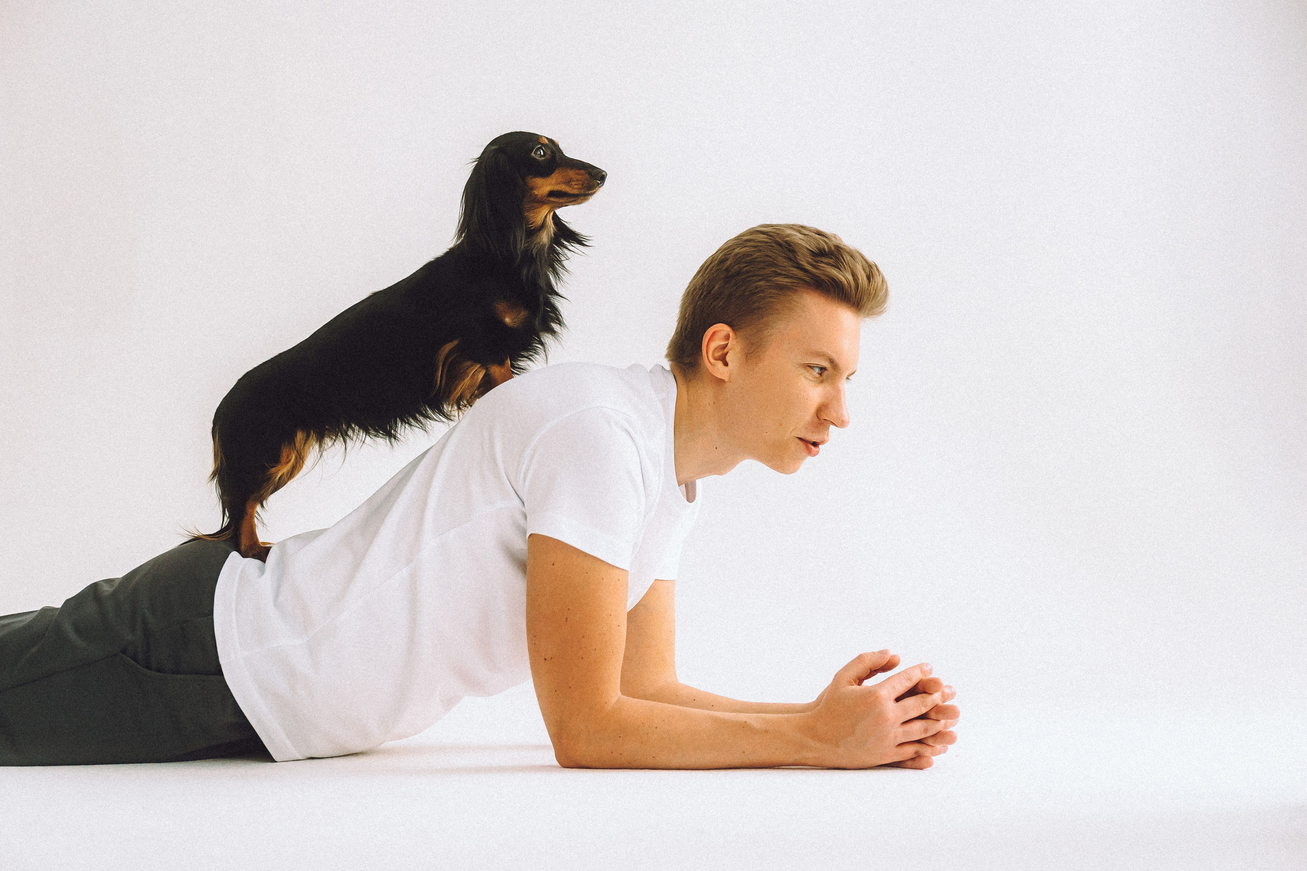 Натали, Свят и Эни