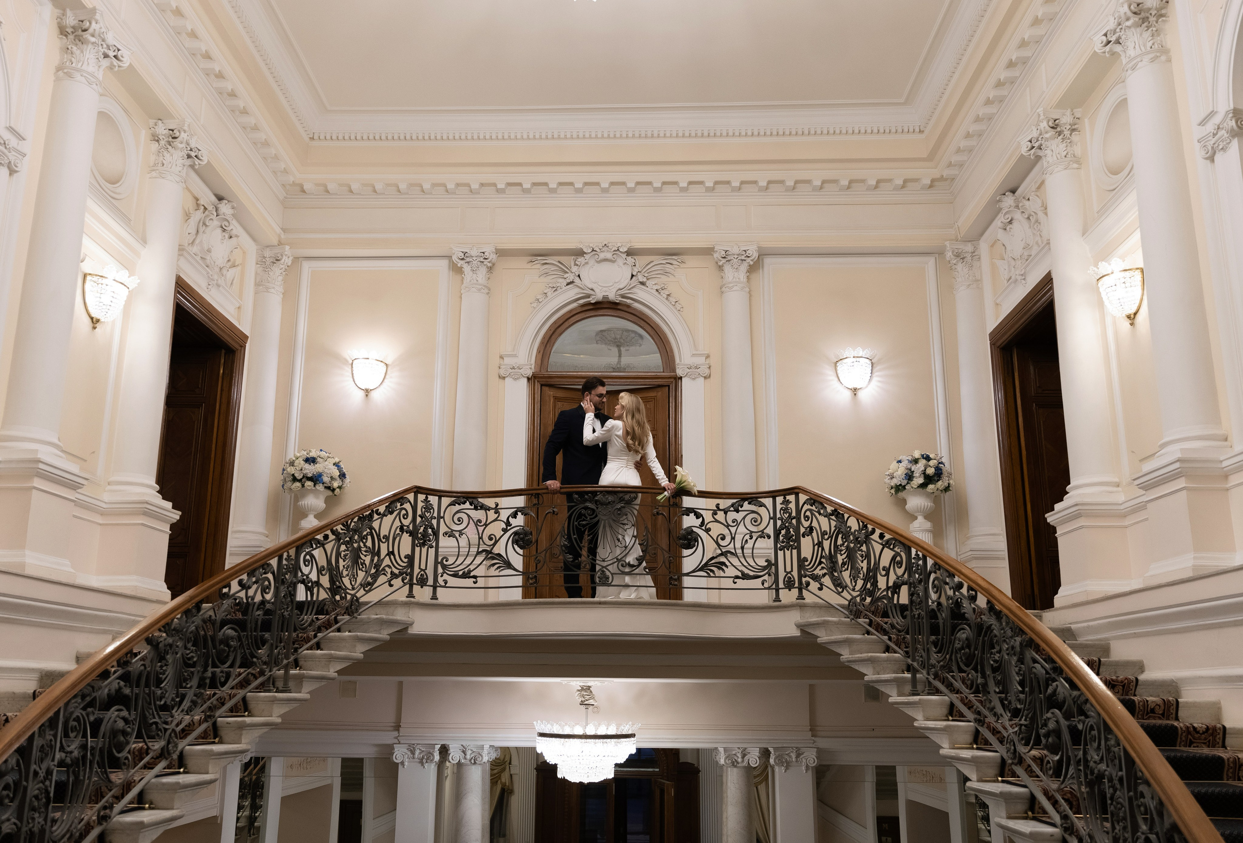 В Питере любить