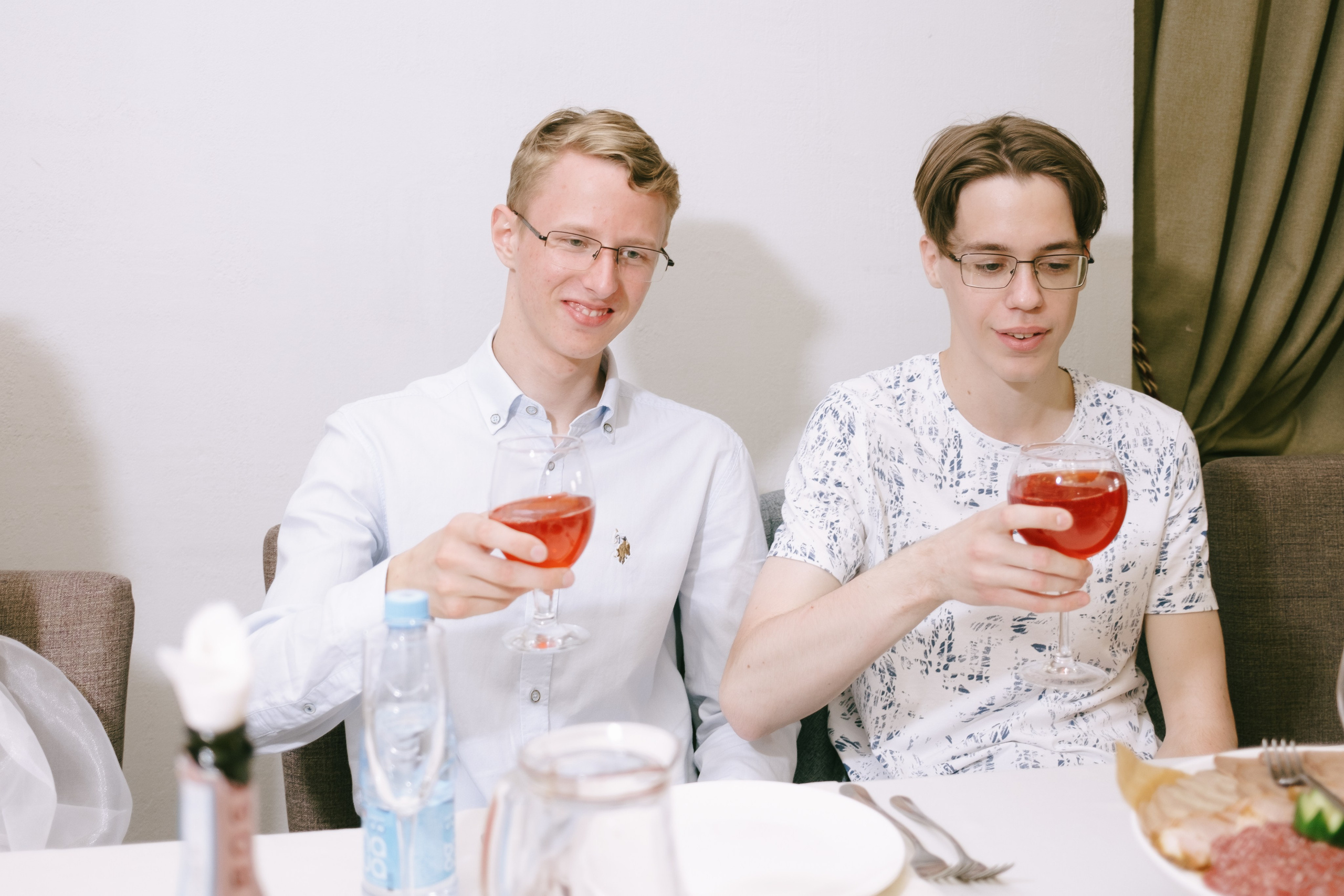 Выпускной школа 33. Свадебный и репортажной фотограф Денис Ожигин в Краснодаре и Краснодарском крае