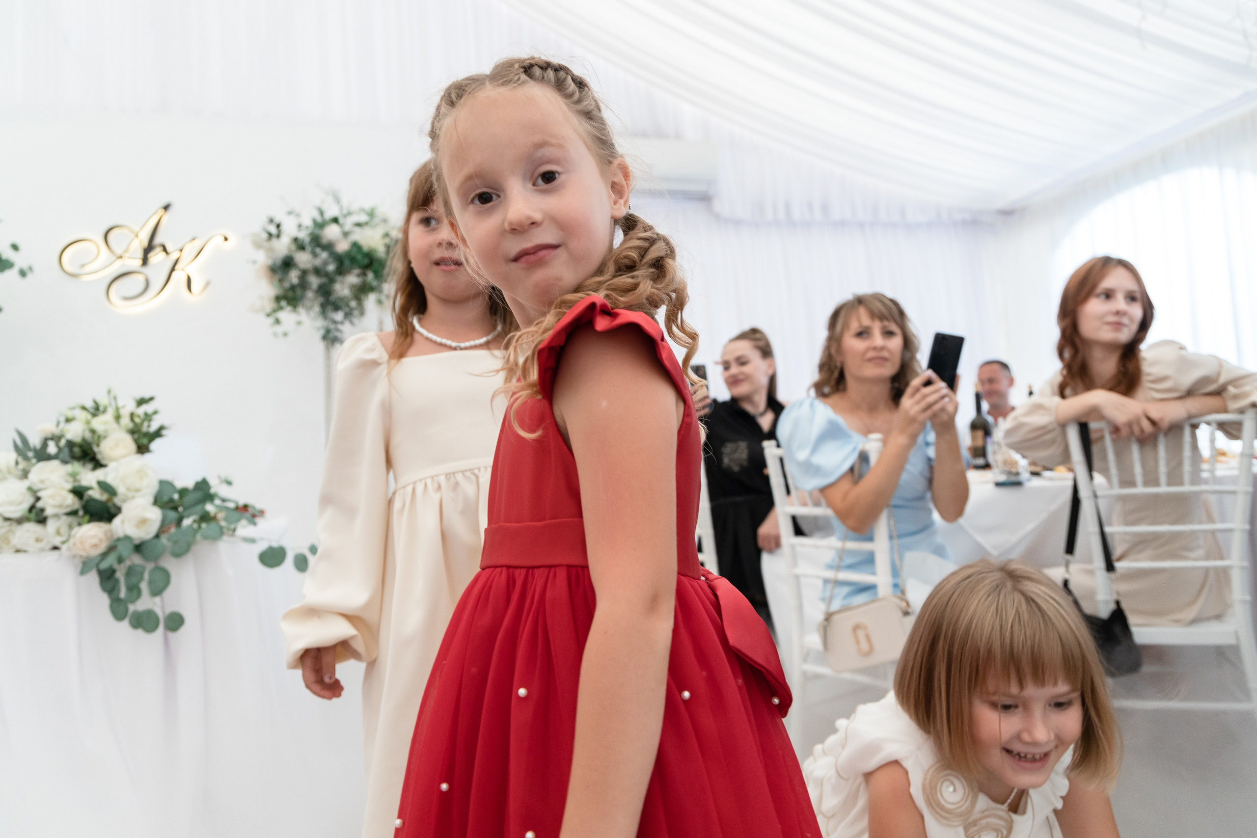 Ксения и Антон (полный день). Фотограф в Барнауле Юлия Садвокасова