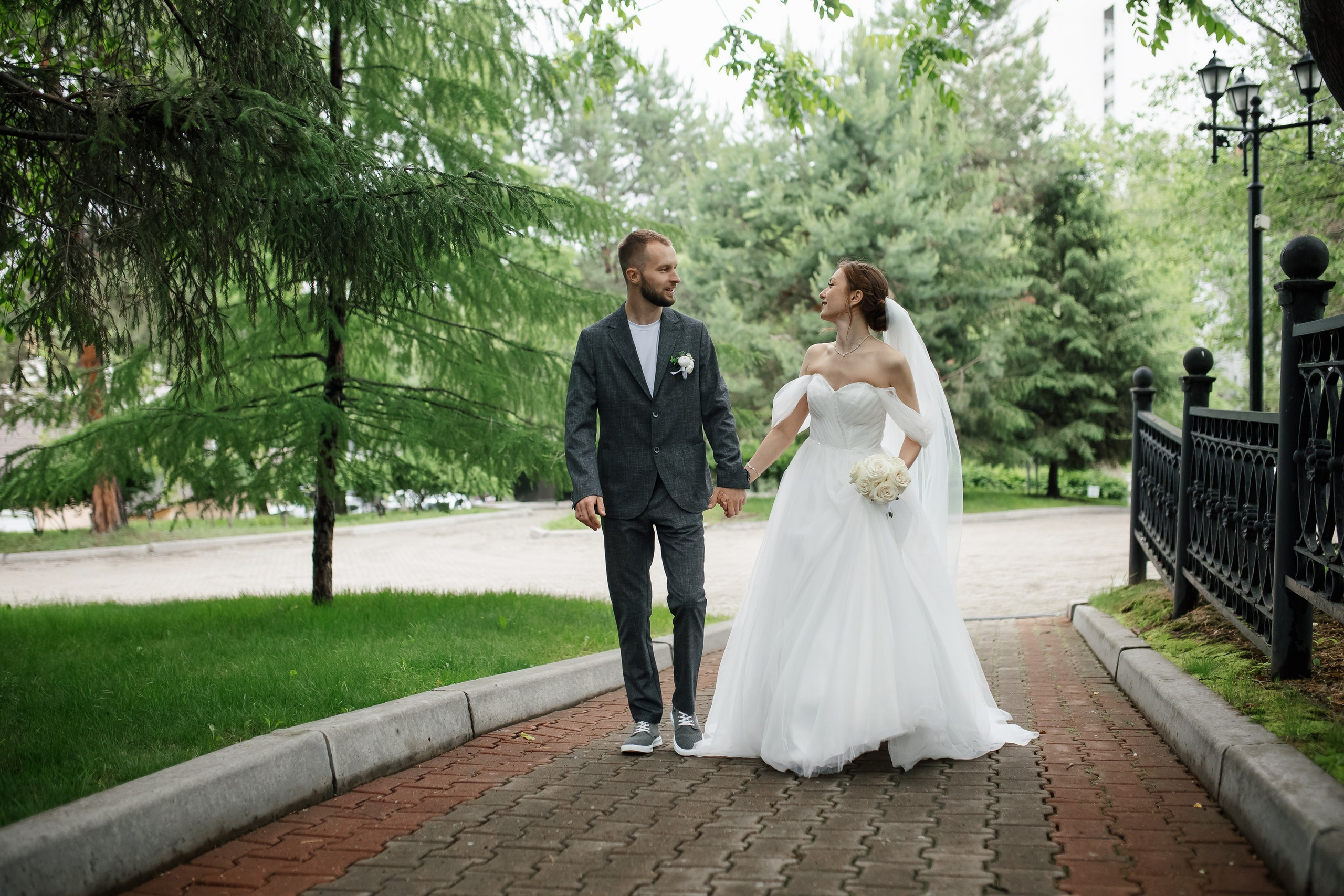 Константин и Антонина. Набережная.Дом Офицеров. Свадебный фотограф в Хабаровске