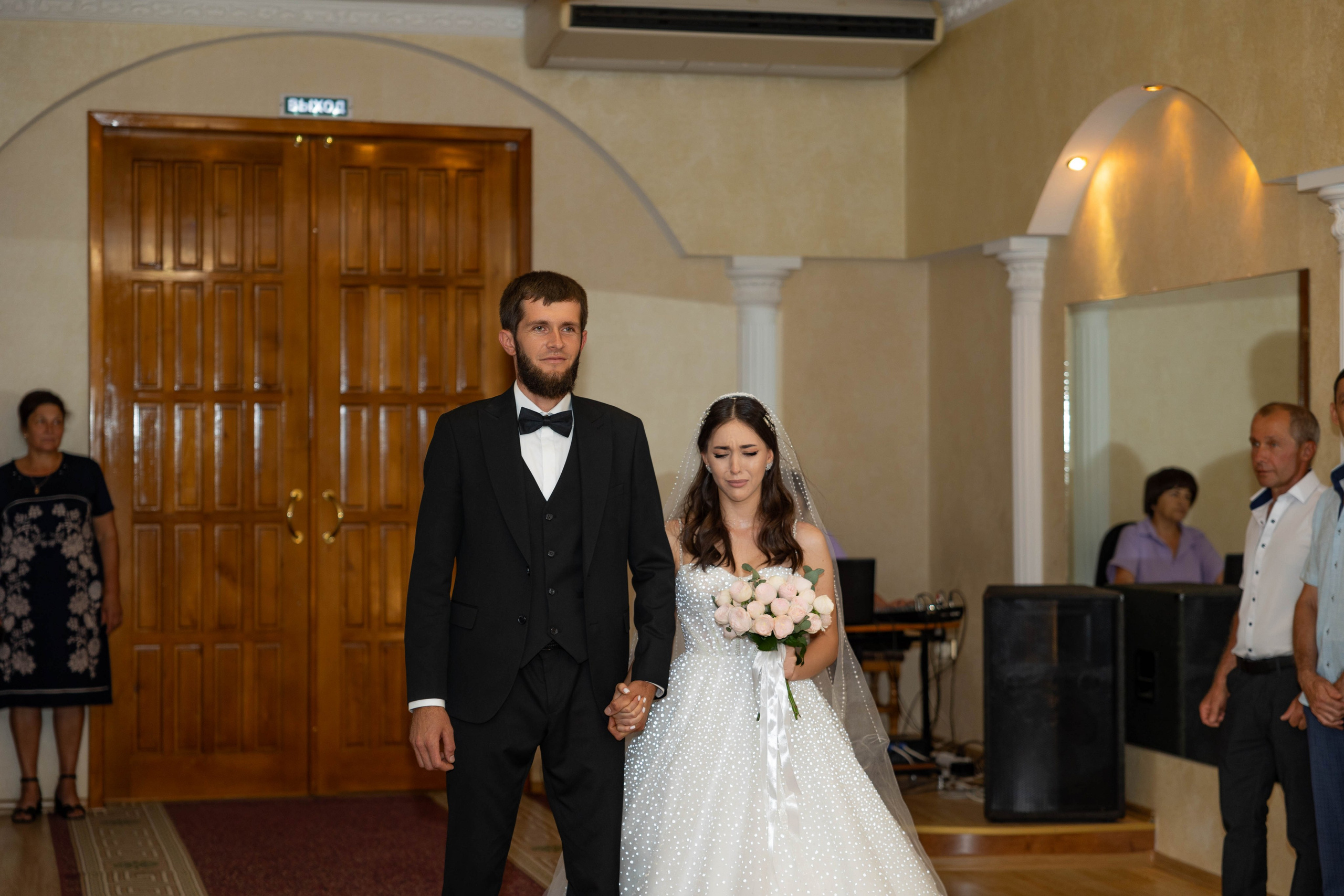 Милана и. Видеосьемка, фотосьемка свадеб, юбилеев, утренников в Краснодарском кр