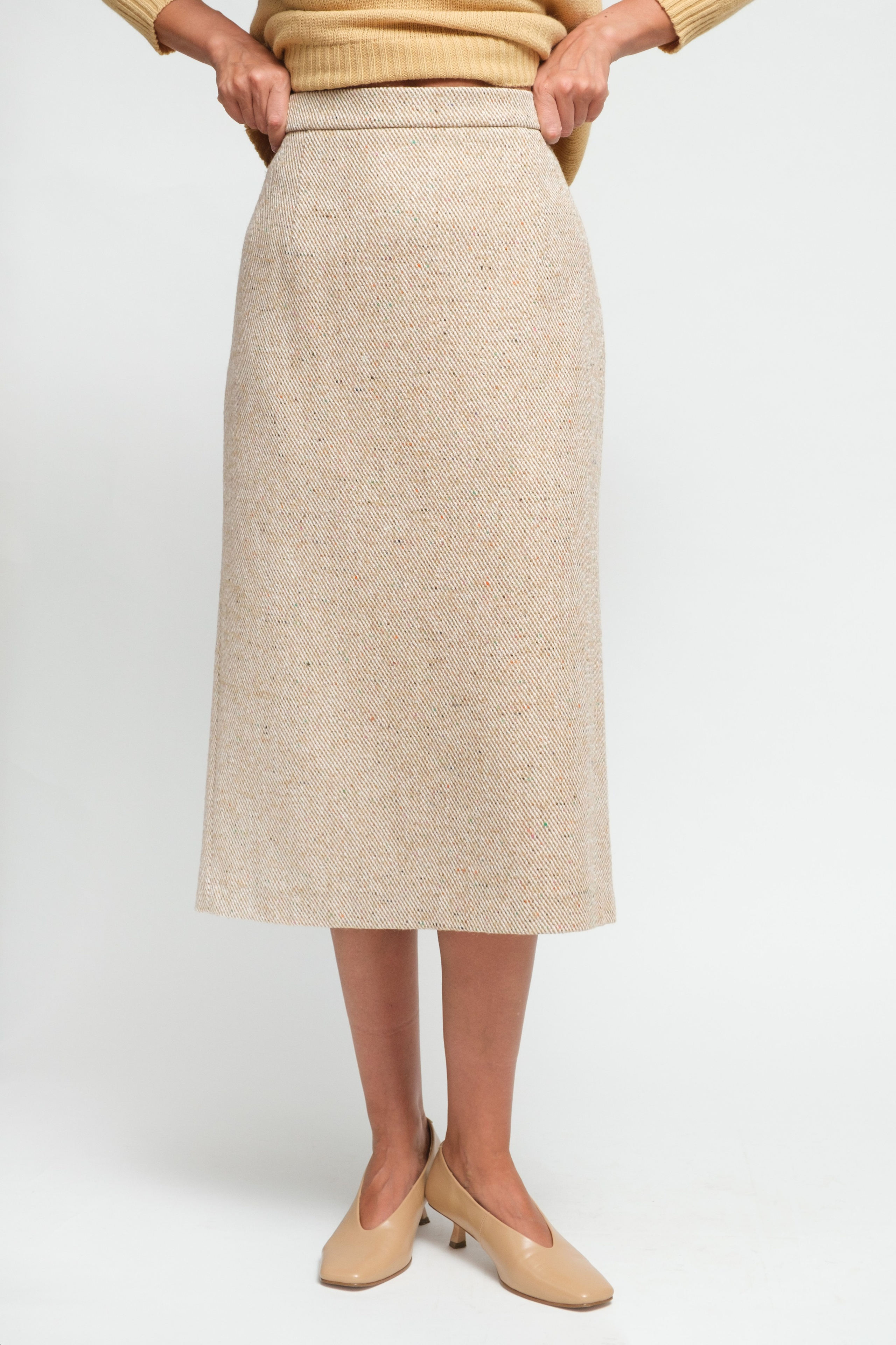 Каталог/лукбук. Контент-фотограф и видеограф в Перми