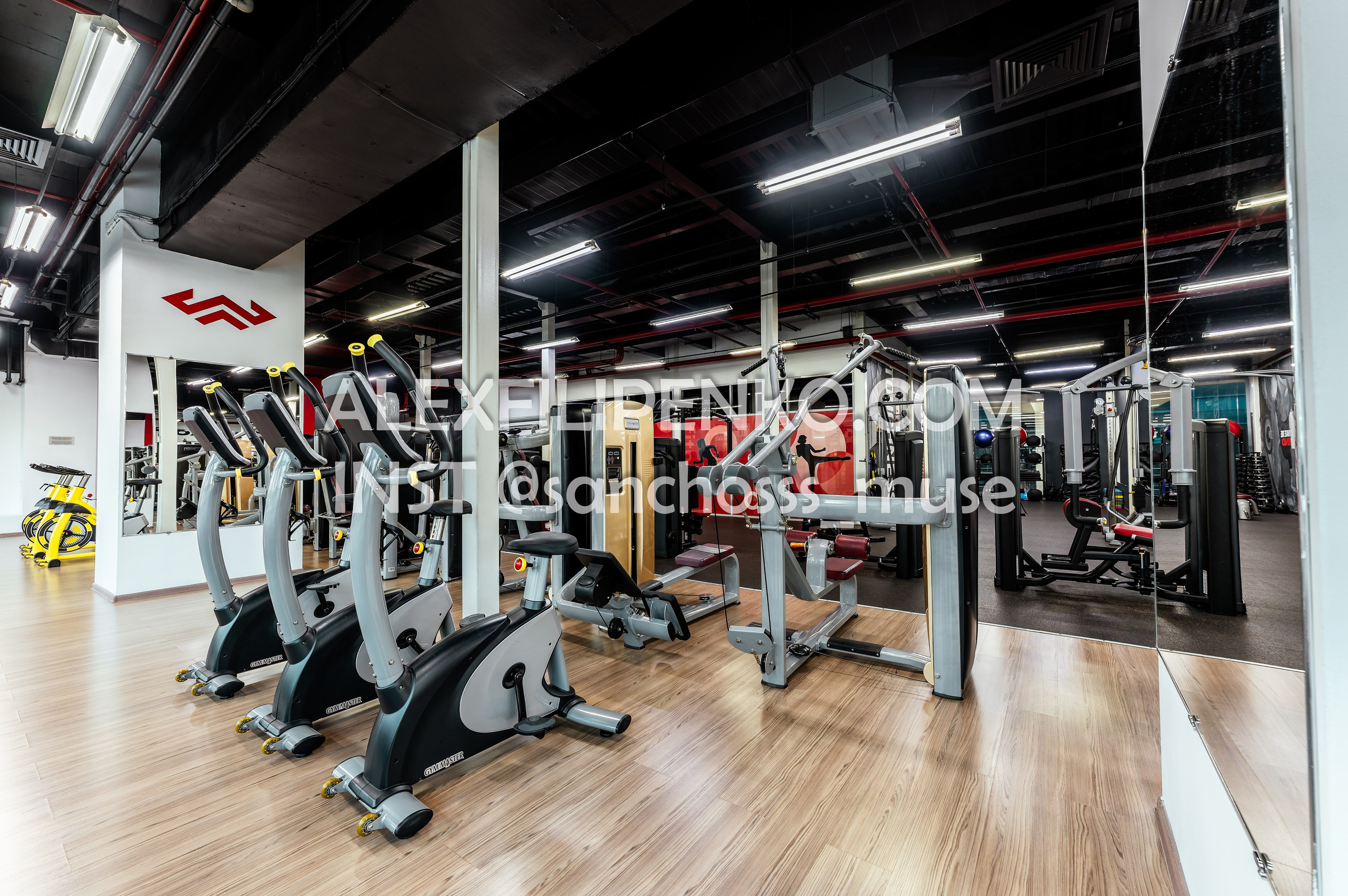 WORKOUT Достык 18. Фотограф интерьера недвижимости и архитектуры в Астане