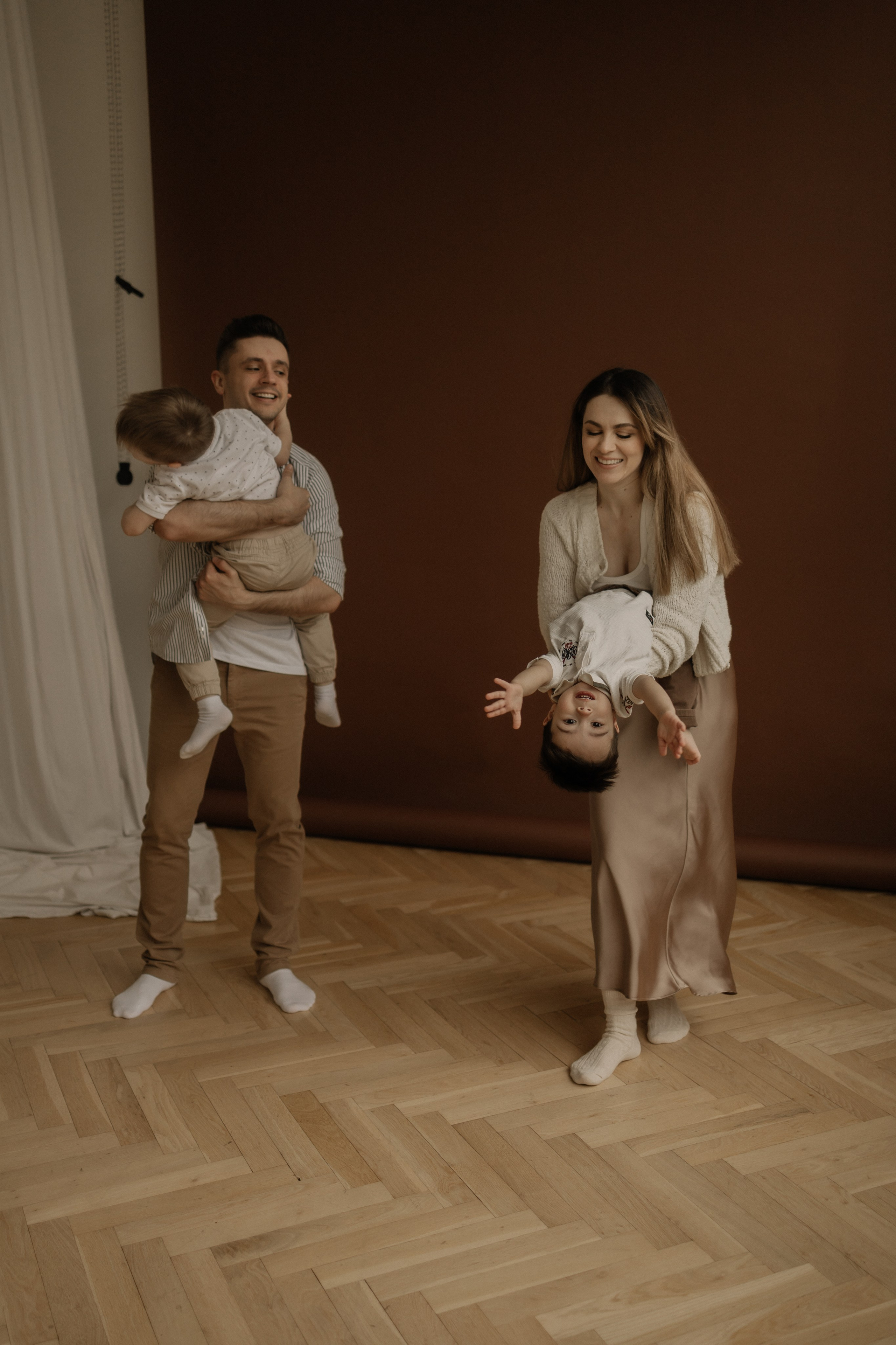 Инна, Иван и малыши Егор и Саша. Семейный, домашний, ньюборн фотограф Москва Цветкова Елизавета