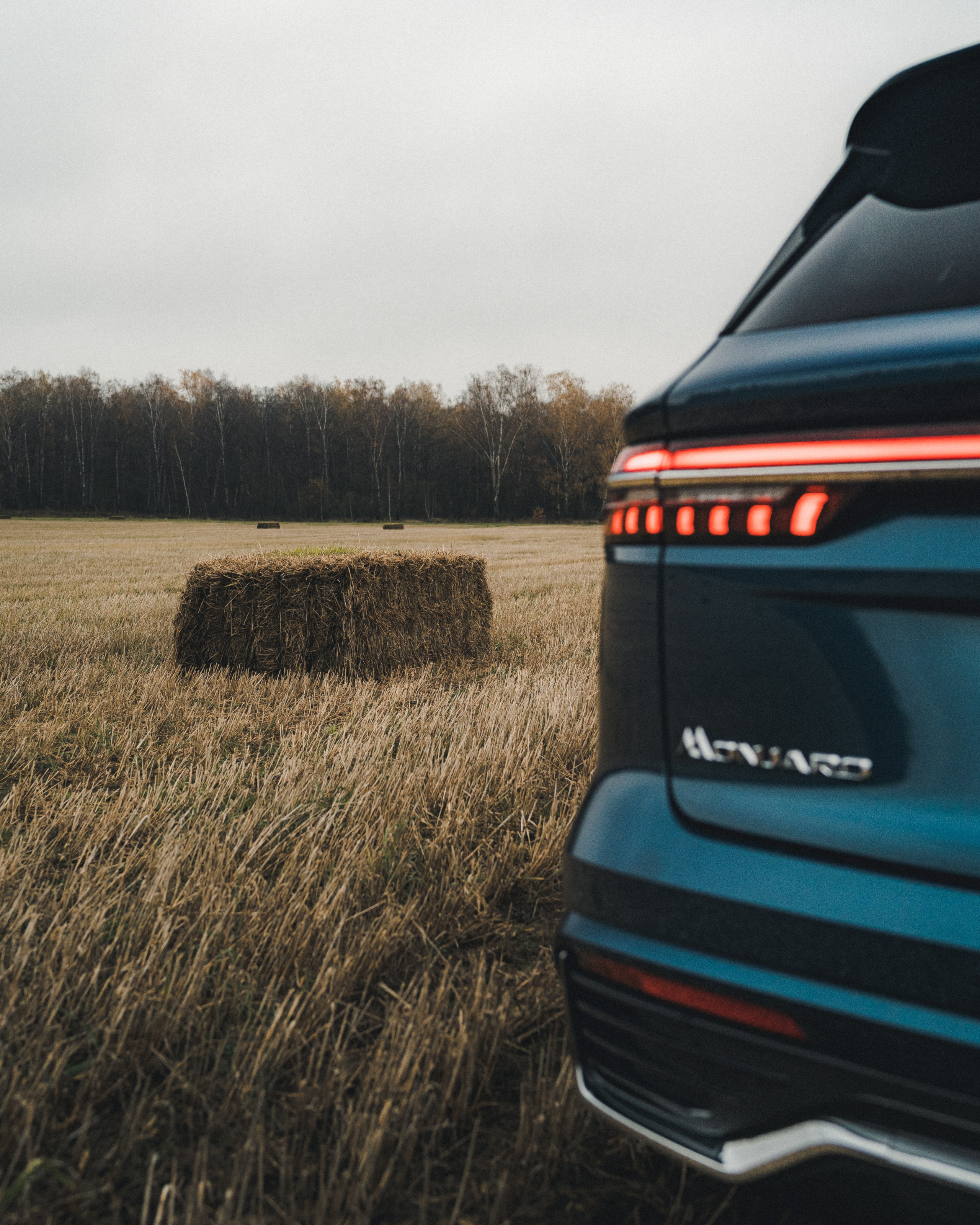 Автомобильная фотосессия Geely Monjaro для Geely Motors. Фотограф Илья К. в Москве