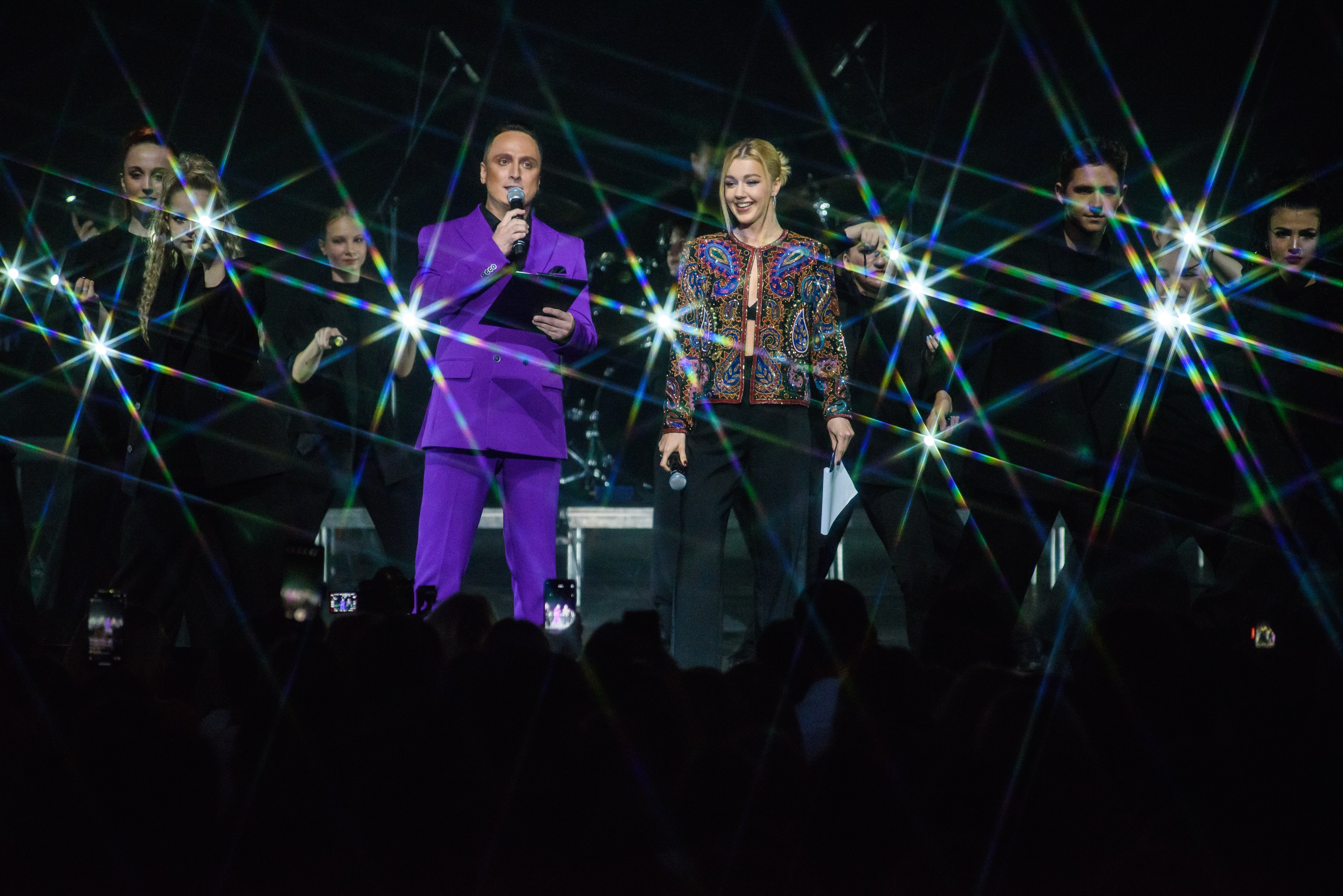 Дискотека 80-90-2000х — «Имена на все времена», Крокус Сити Холл. Бренд-фотограф для экспертов и блогеров в Москве Влада Горбовская