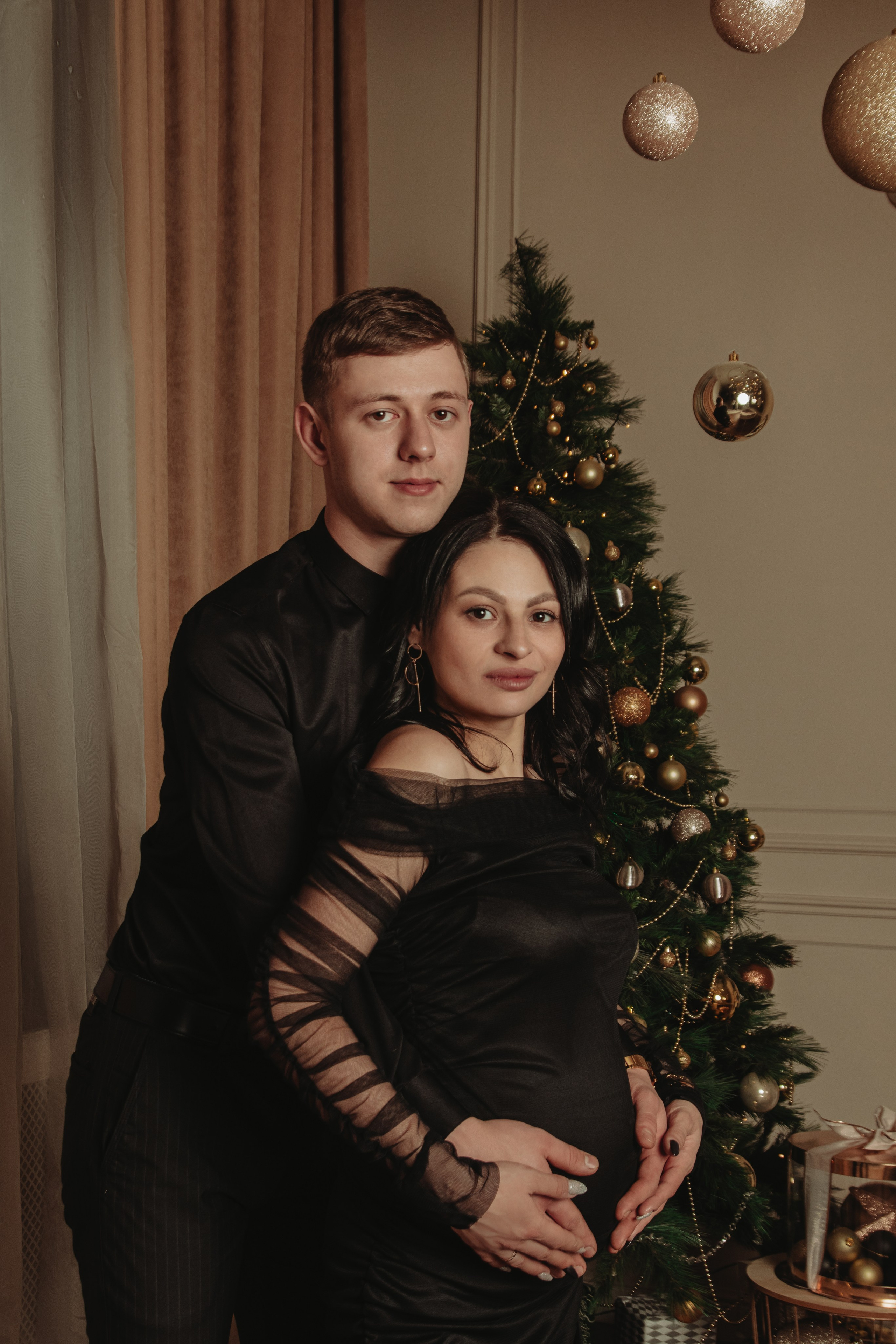 Семейная новогодняя съемка. Фотограф продюсер съемок Йолдыз Плетнева