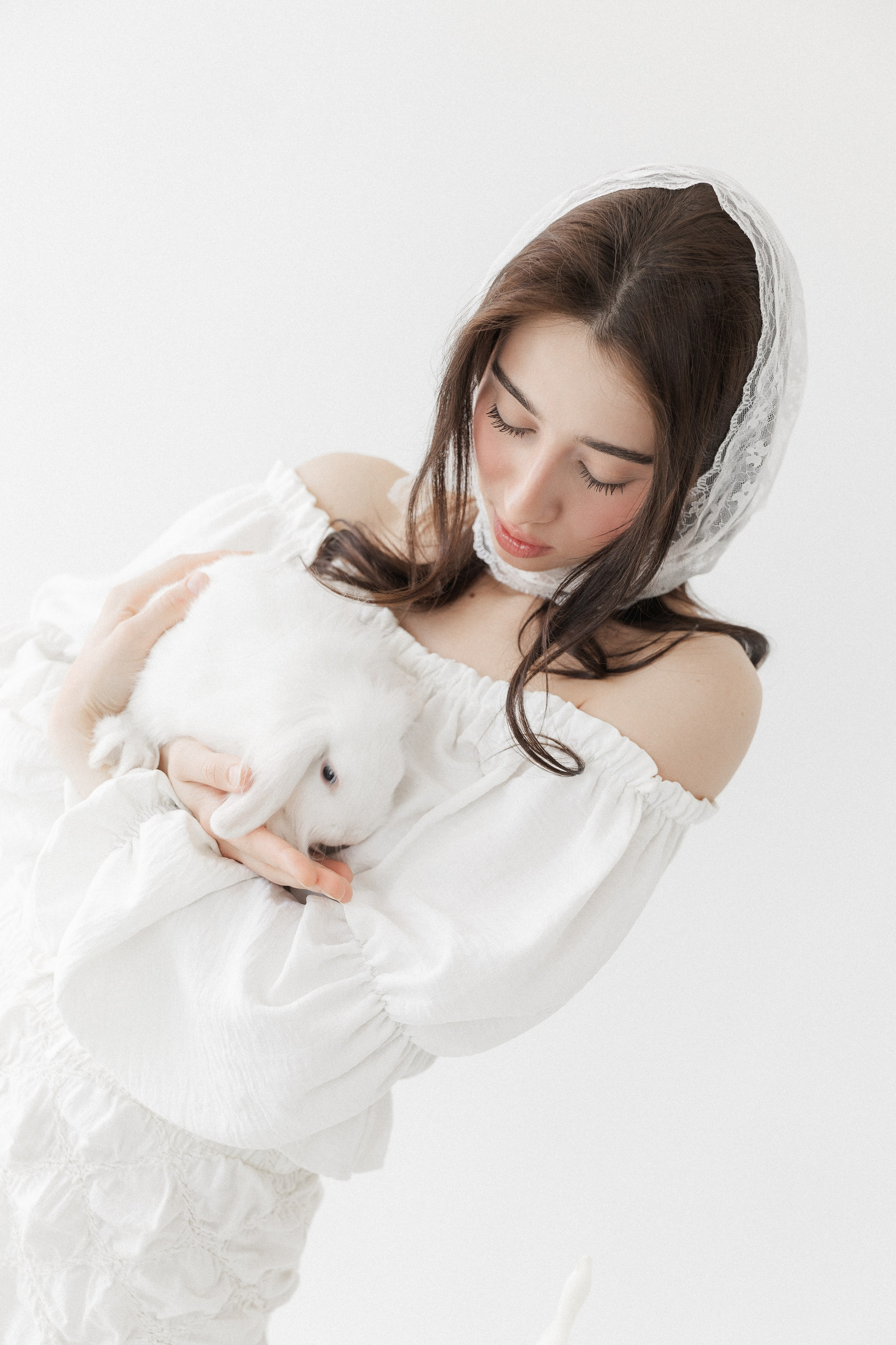 Творческая съемка к Пасхе с кроликом. Главная