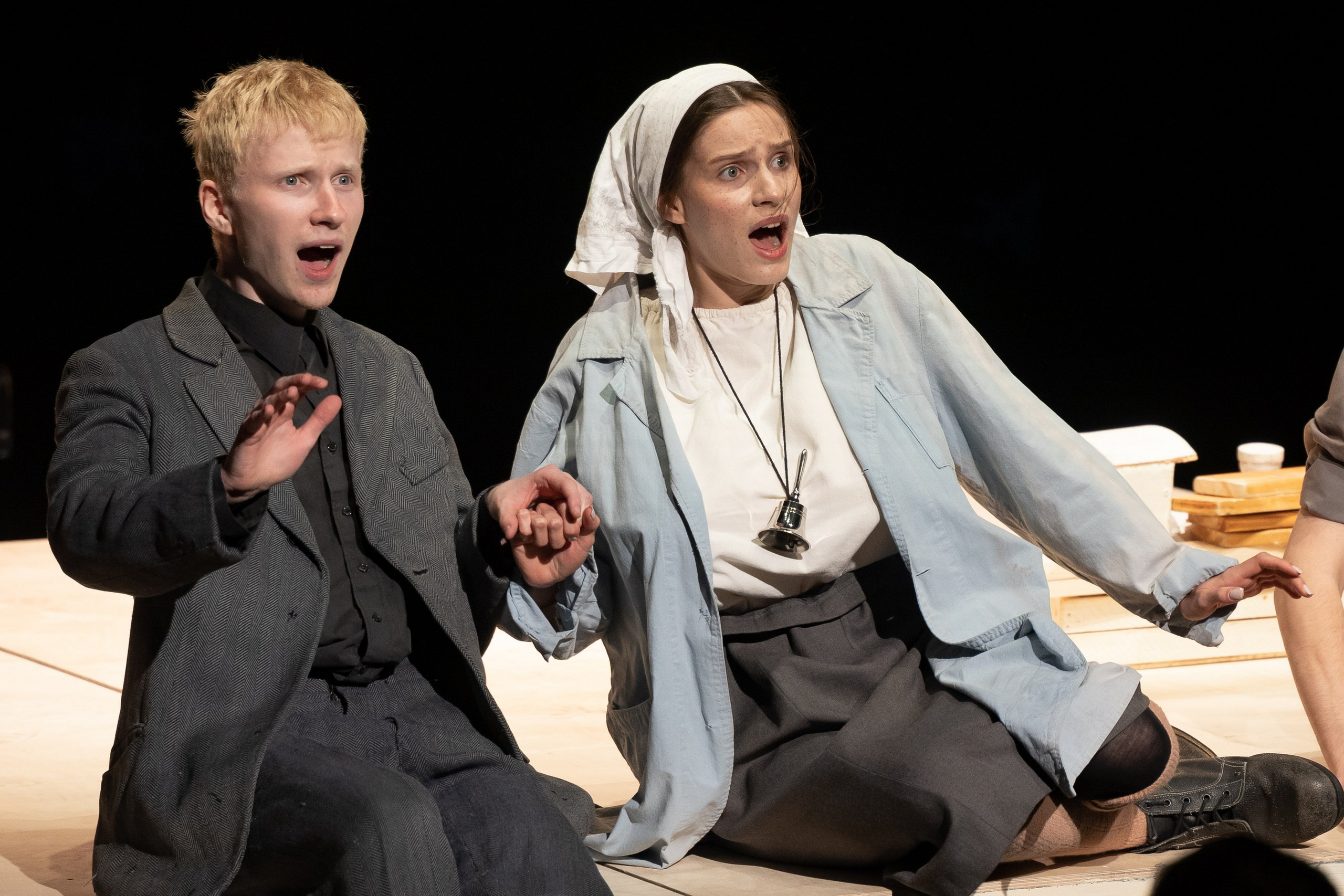 По рассказам Платонова, МХАТ 4курс. Фотограф. г. Южно-Сахалинск. Олег Толстов