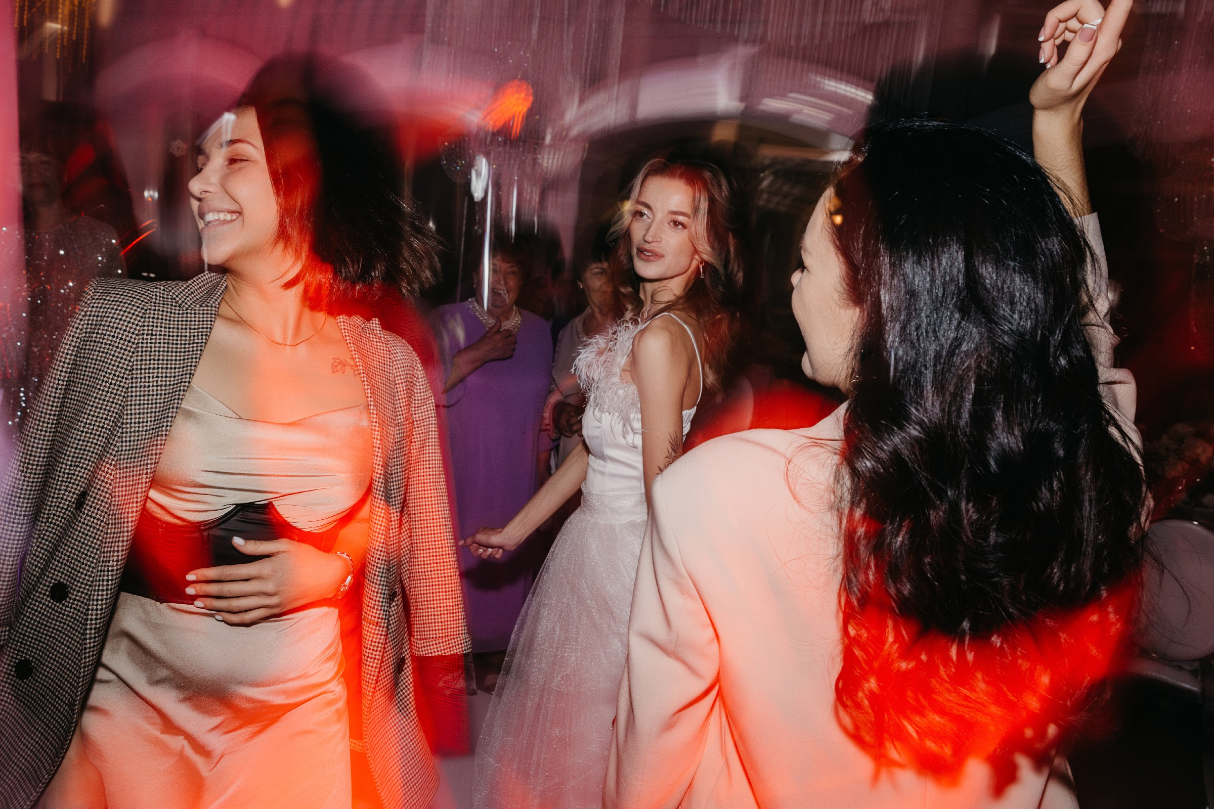 Алексей и Алёна. Свадебный фотограф Иркутск, репортажный фотограф Иркутск