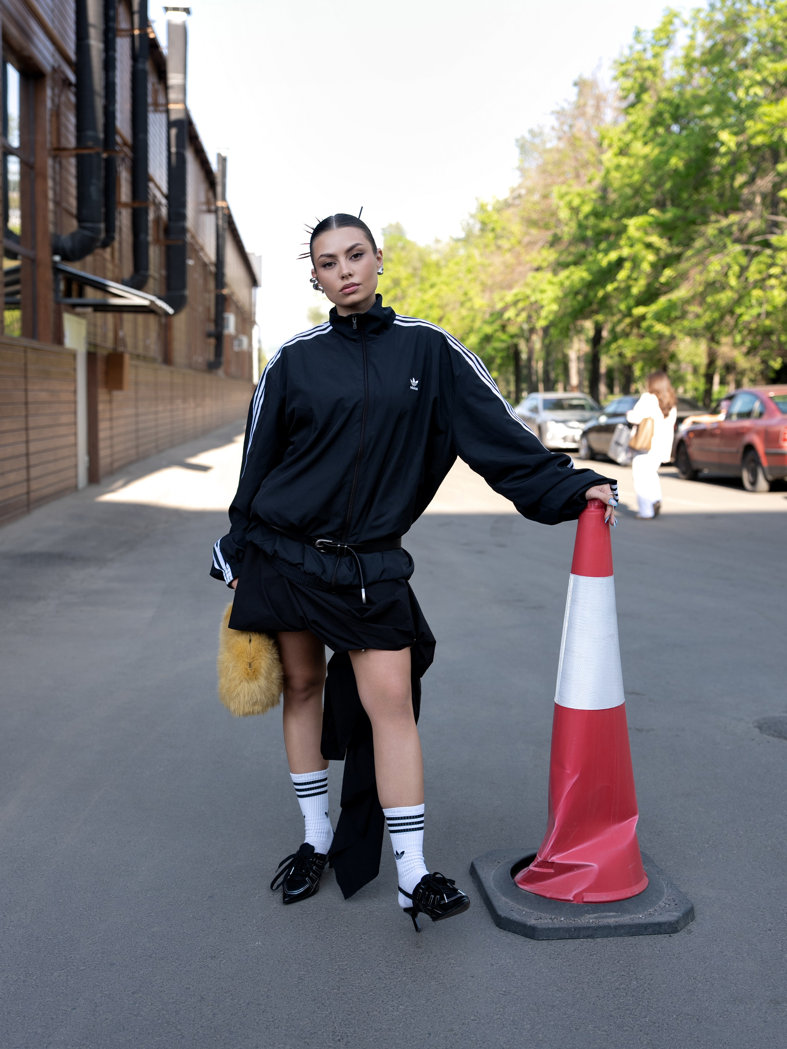 Visa Fashion Week Almaty Pre-Fall 2026 April StreetStyle Day 2. Сайт Алматинского НЮ АРТ, будуар и фэшн фотографа Дениса Карпенко
