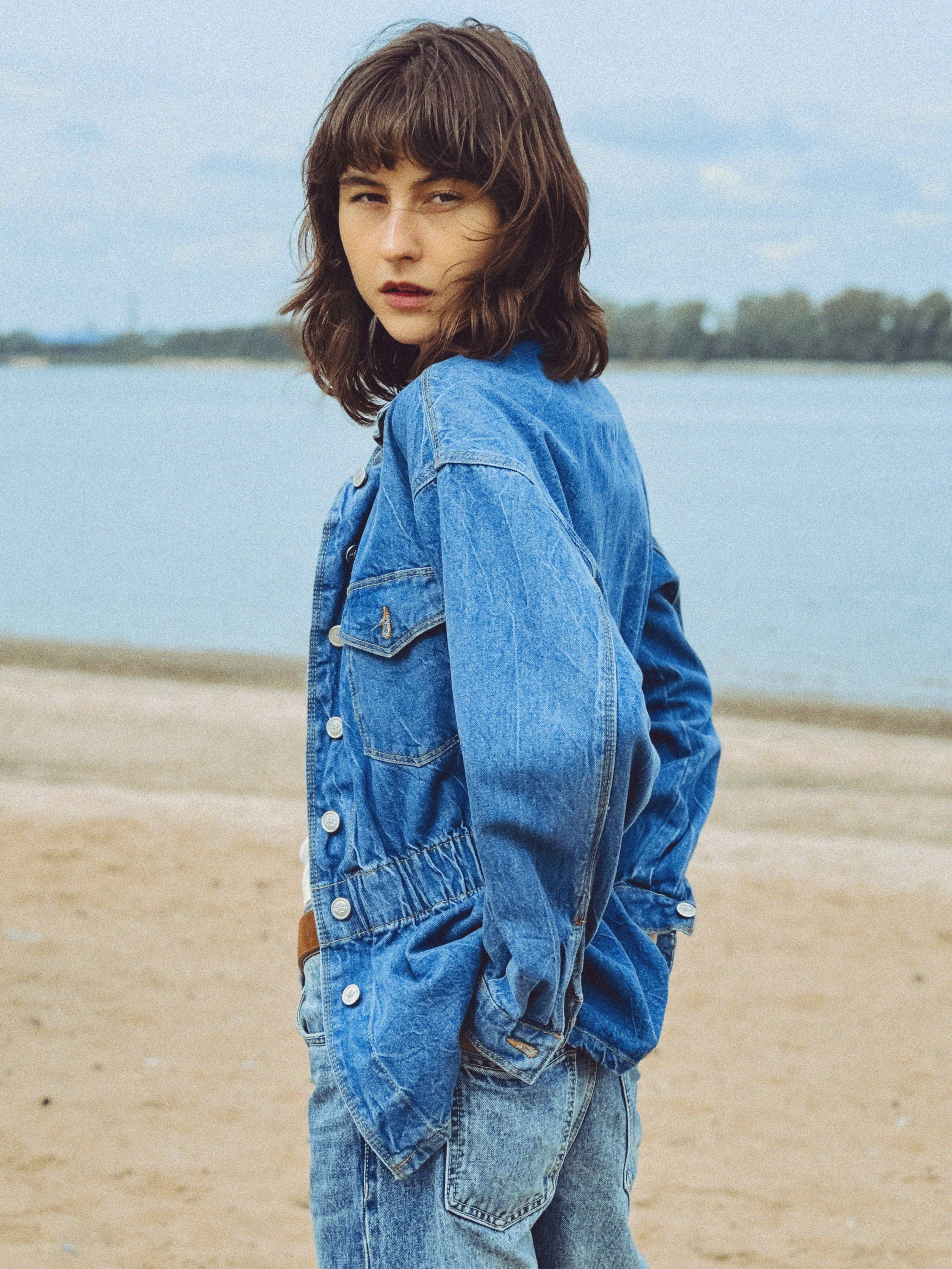 Ретро осень 90s. Чувственный мобильный фотограф в Казани и Сочи Дьяченко Дарья