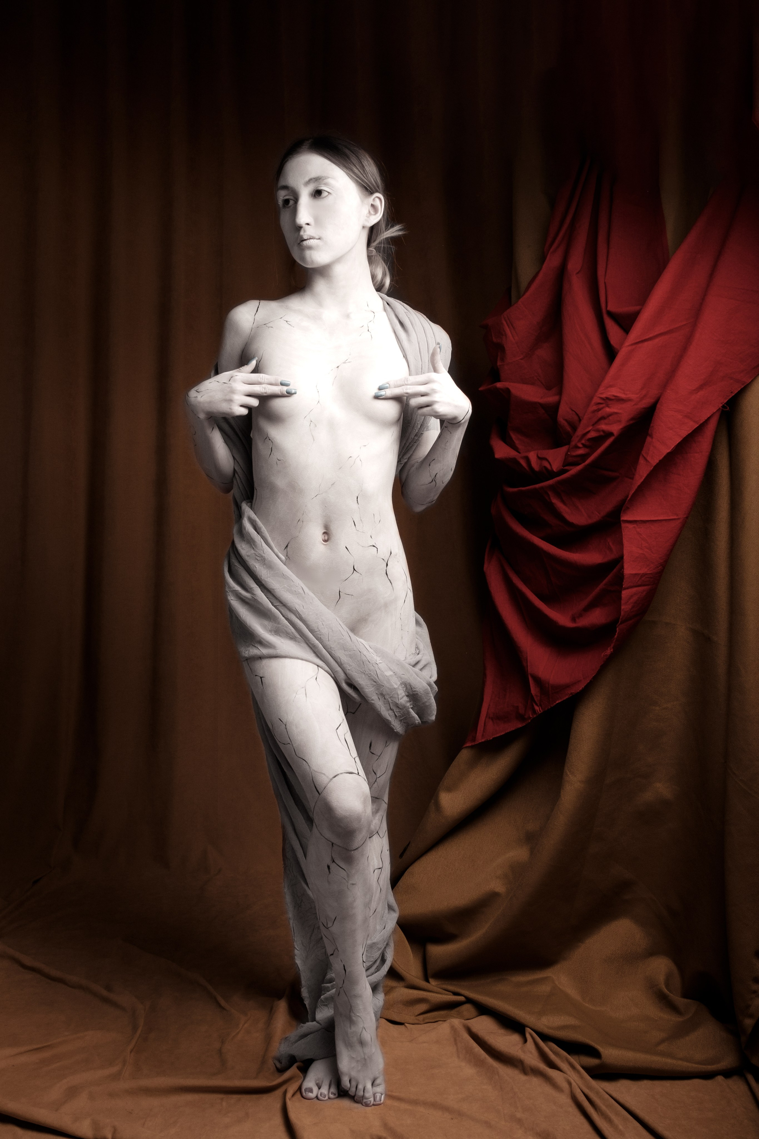 Женская ню фотосессия Казань. Будуар в студии. Владислав Медведев — фотограф Казань