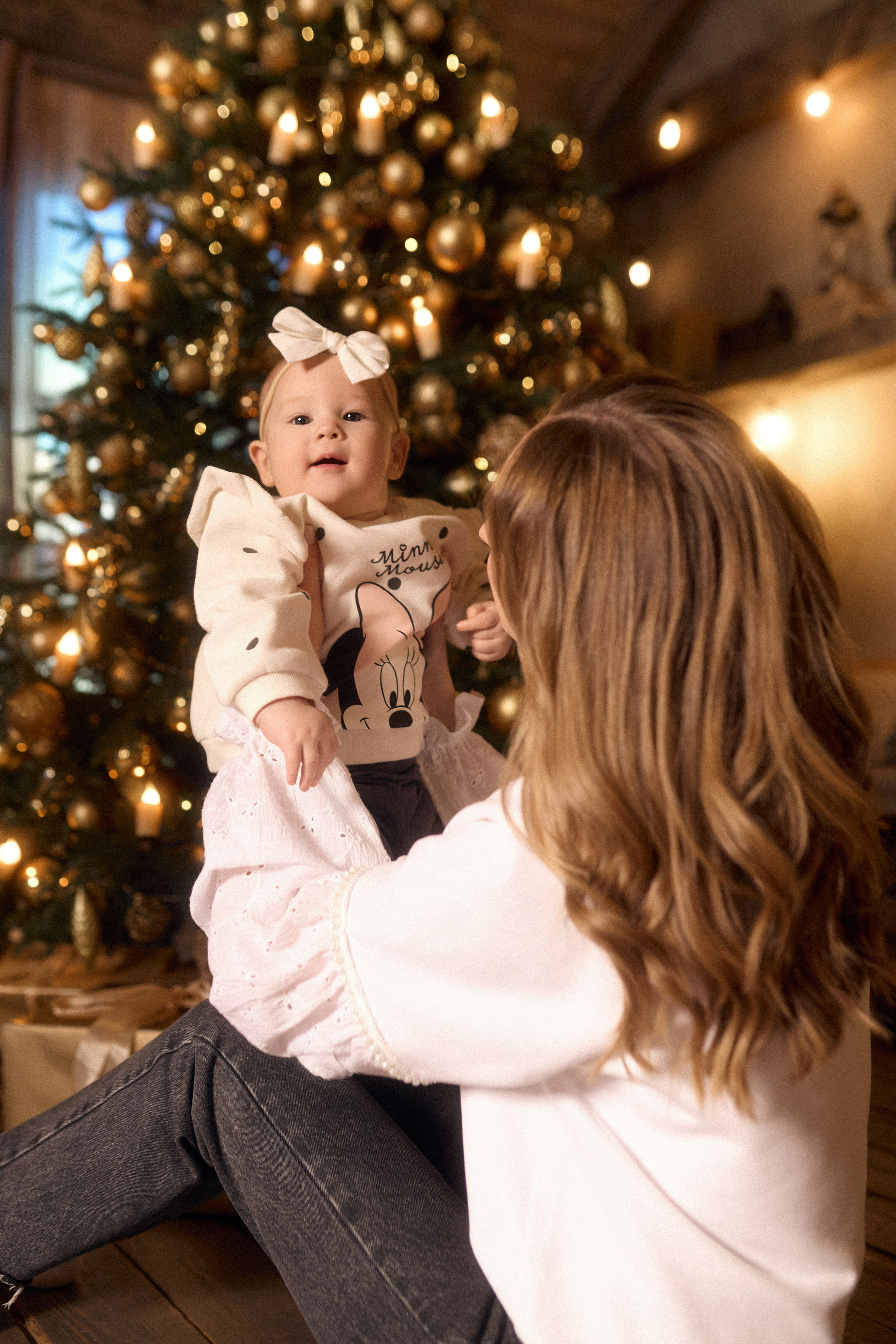 Семейная новогодняя фотосессия в студии. Сестры Карабаза. Фотографы и ретушеры в Москве и Санкт-Петербурге