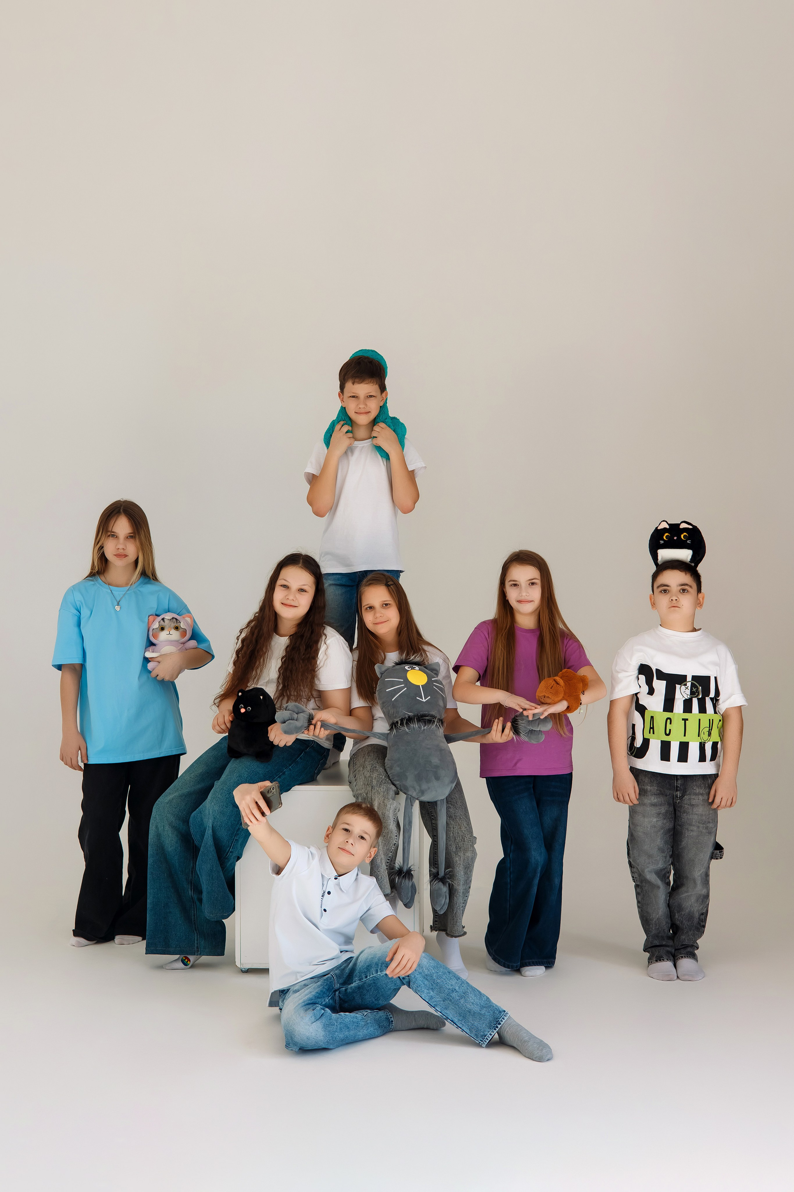 4 класс съемка в фотостудии. Фотограф Любовь Корниенко, Примоский край