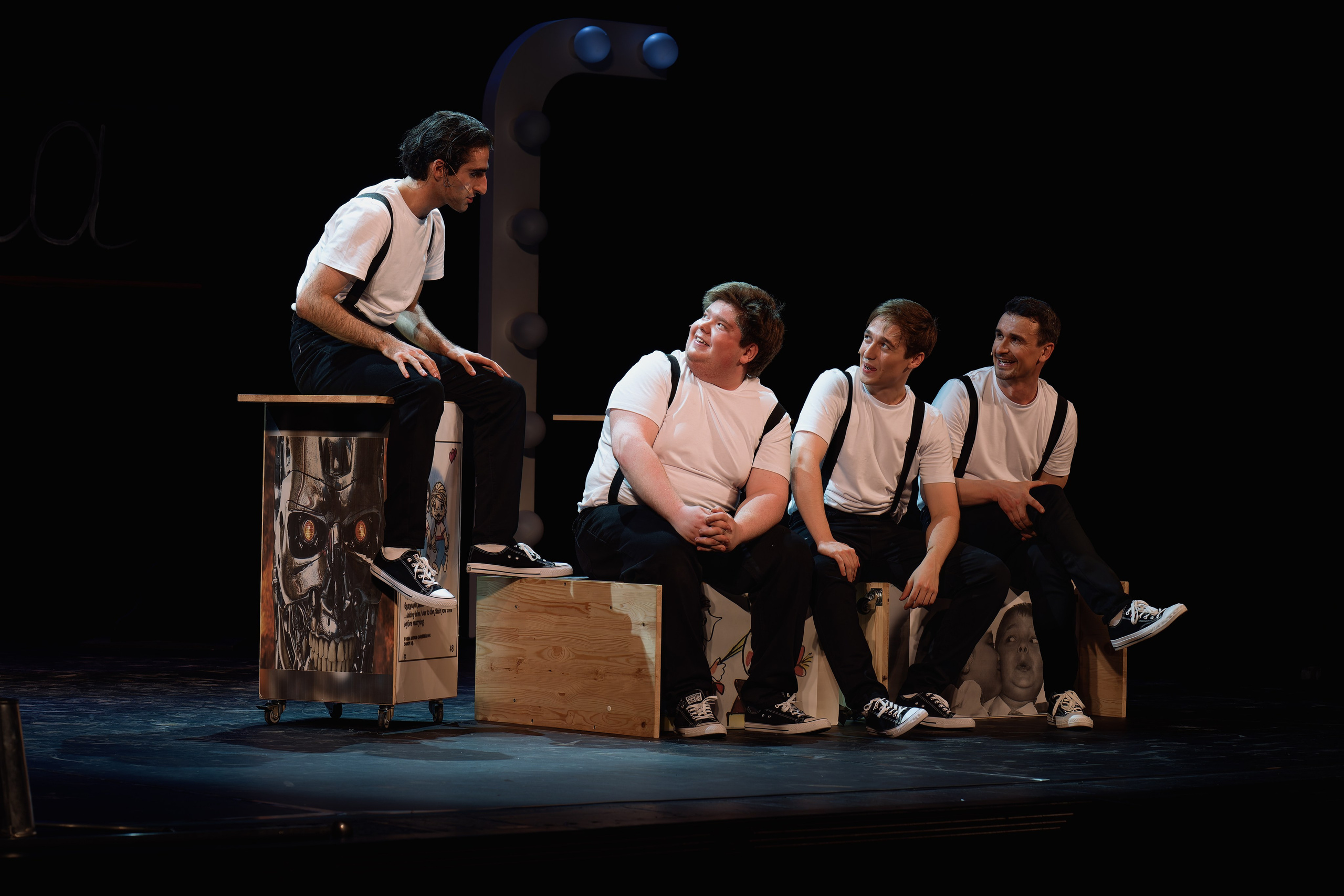 Театр Роста: Пацаны. Сайт фотографа Сергея Абрамова