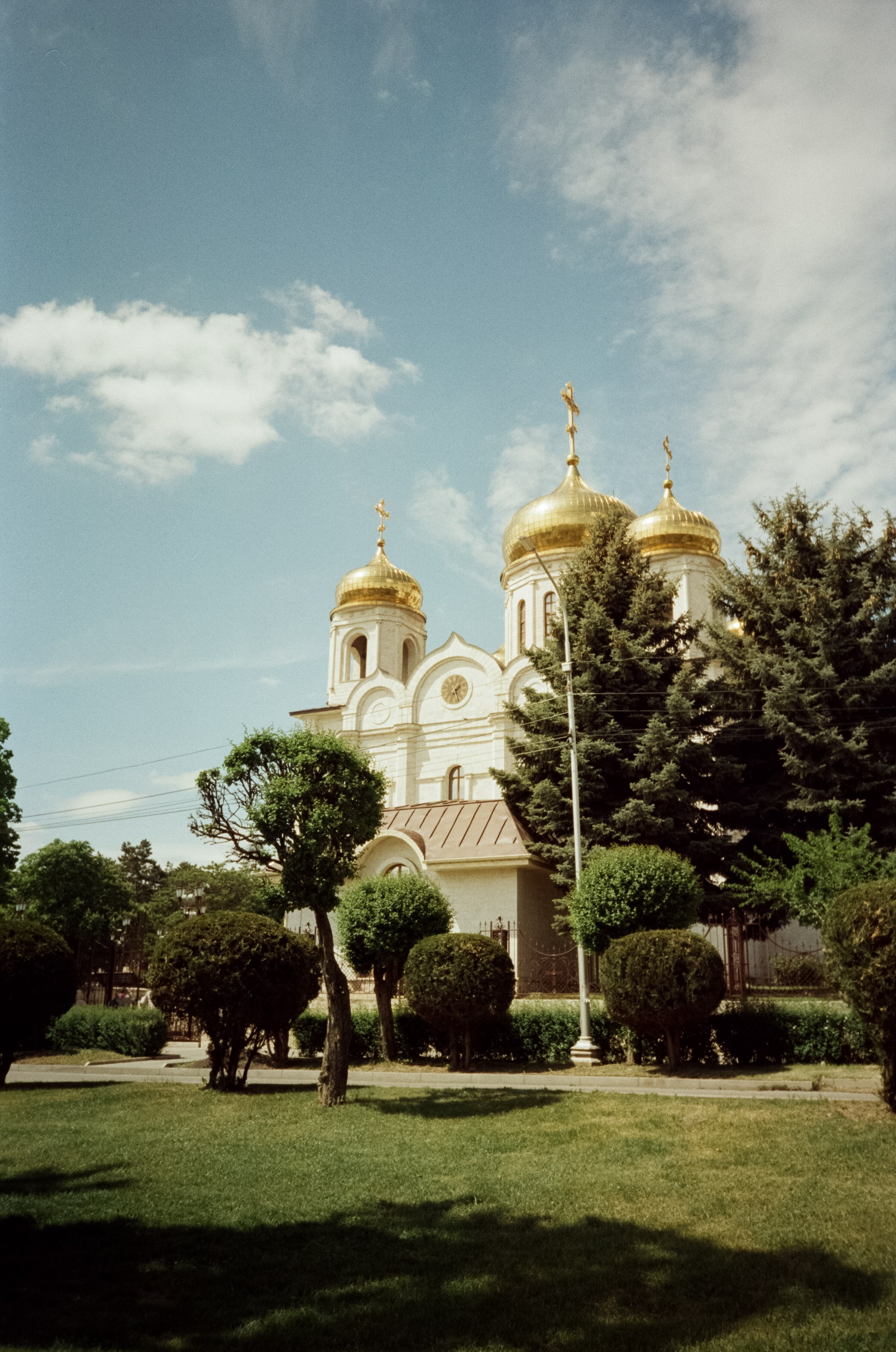 Остап Бендер, озеро Провал и парк Цветник в Пятигорске. Фотограф-документалист Мария Осокина