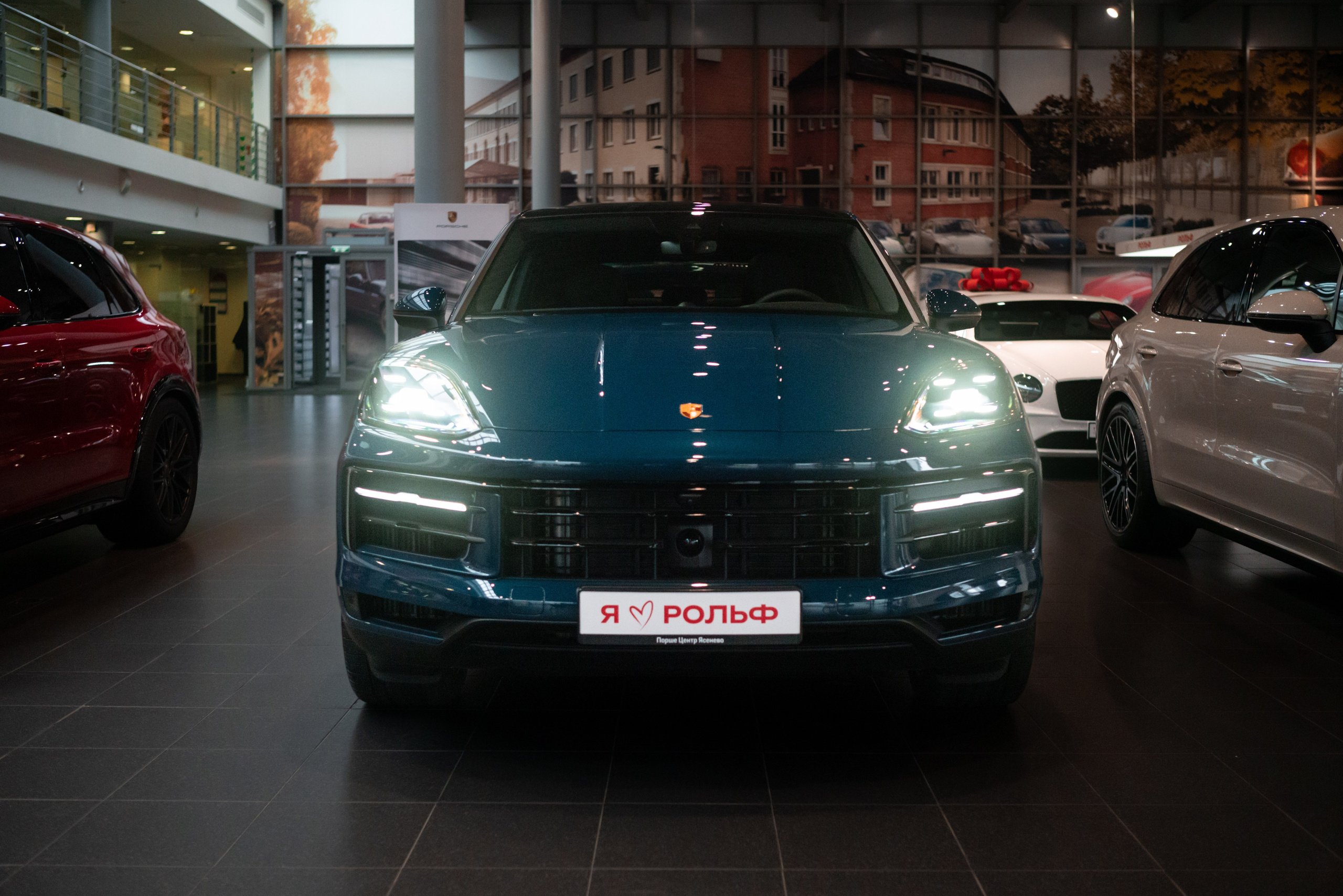 Автосалоны. Arturpw.ru