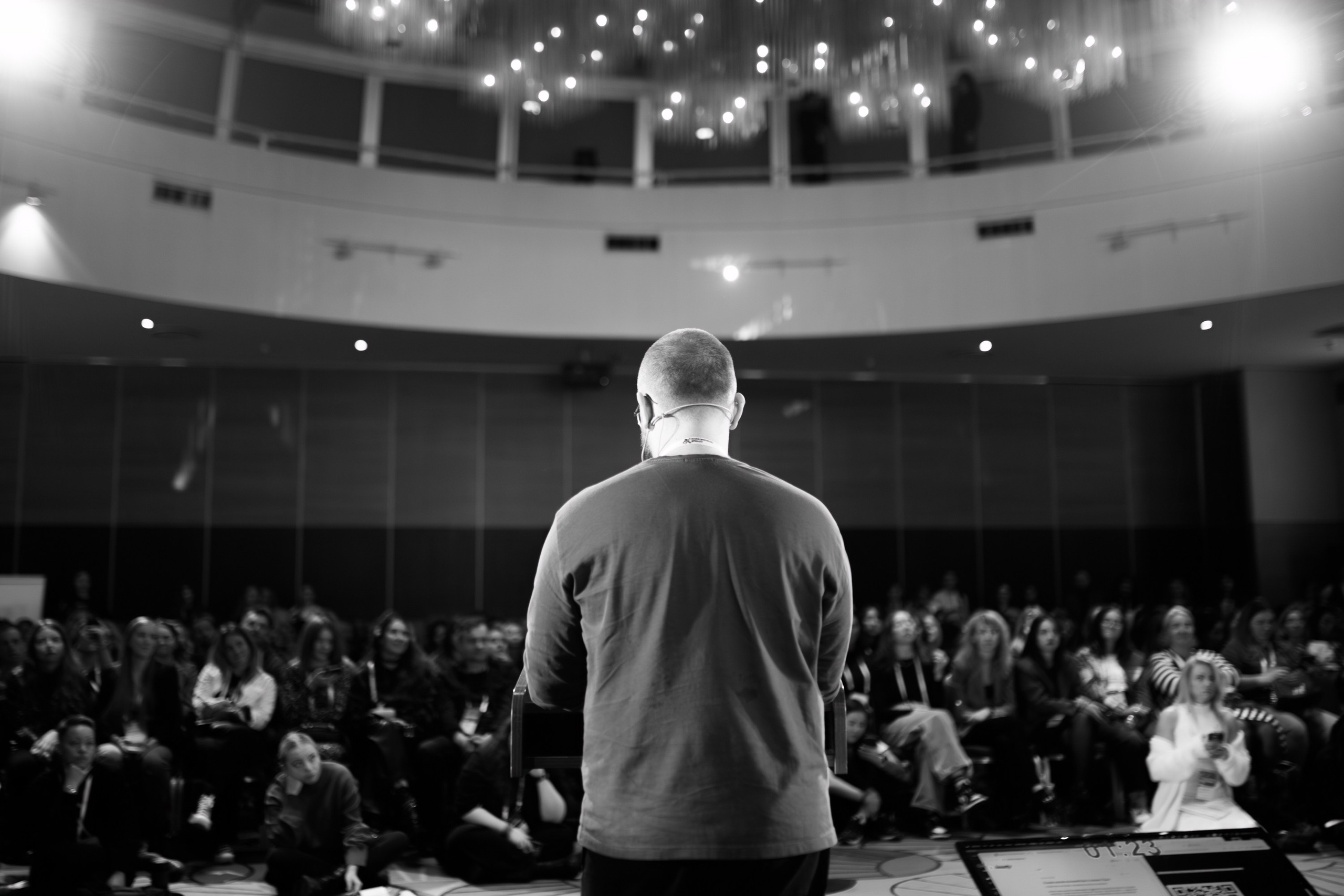 Суровый Питерский Форум. Эпизод Х. Репортажный фотограф в Санкт-Петербурге Александр Паклин