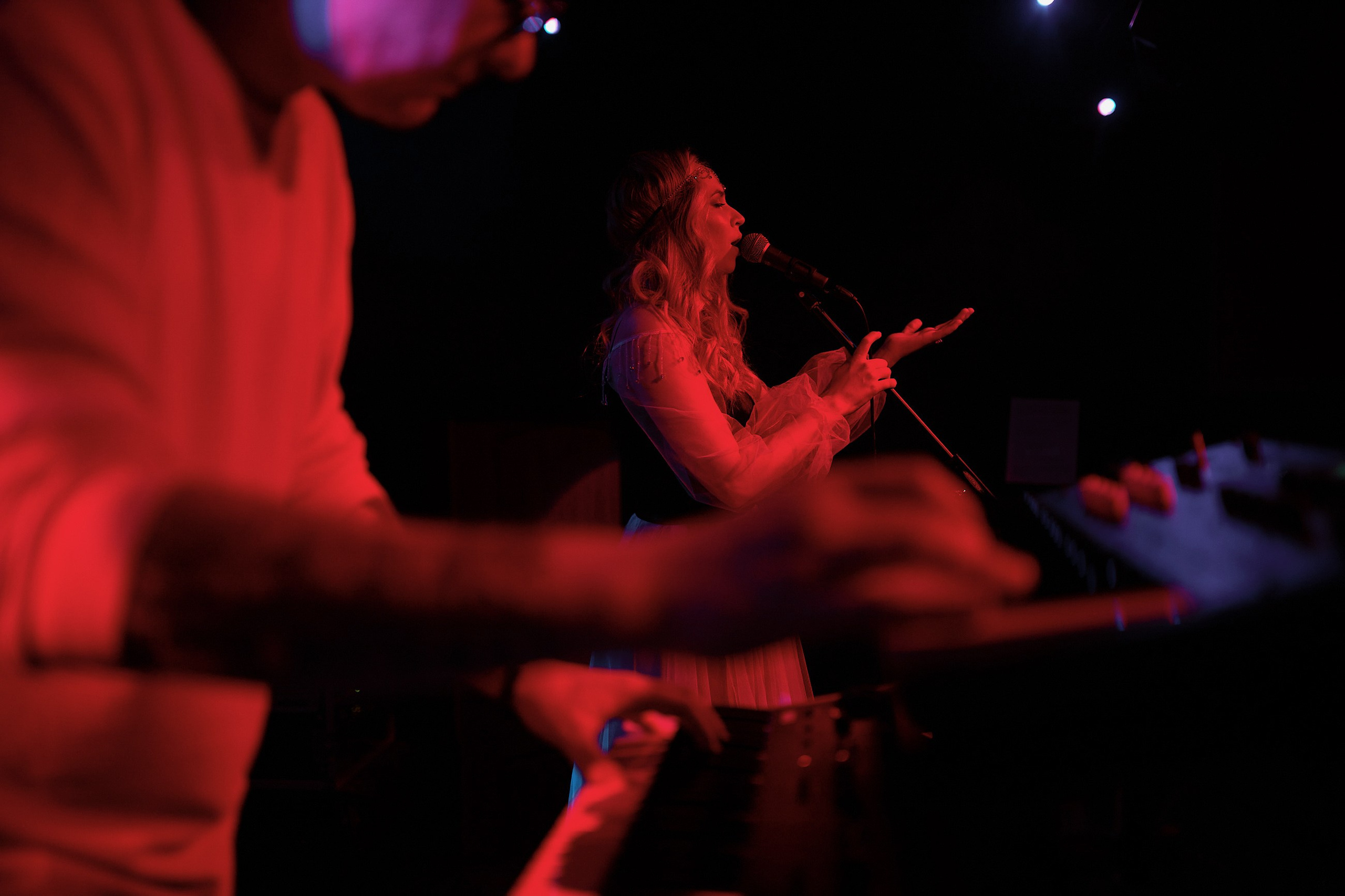 Школа вокала. Выпускное выступление. Семейный и репортажной фотограф в Красноярске и Москве Виктор Бабинцев