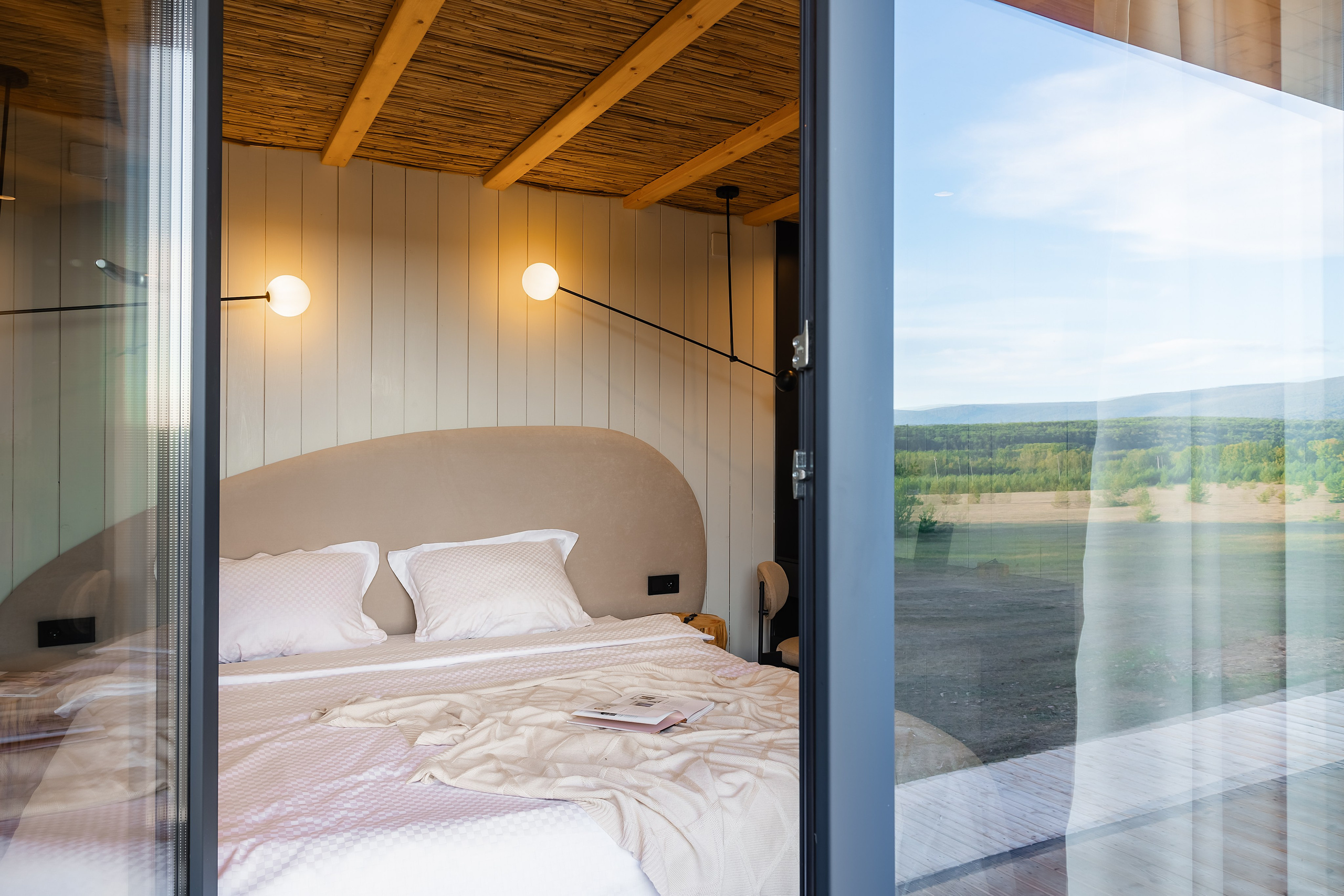 @Artel.Baikal. Фотограф и видеограф в Улан-Удэ: Аюна Габагуева и Артём Шаханов