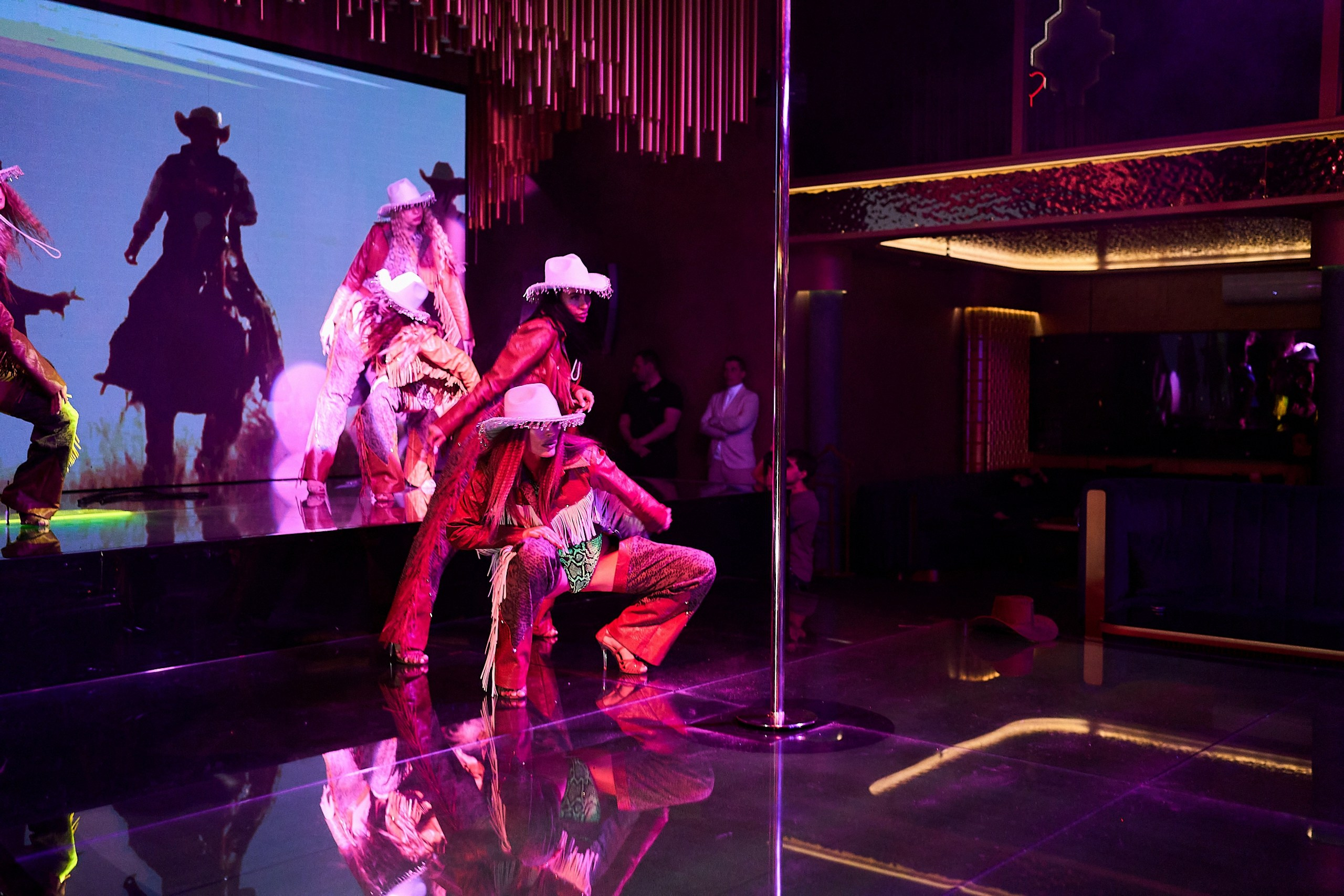 HEFNER MOSCOW CLUB. Фотограф и Видеограф в Москве. Олег Корушев