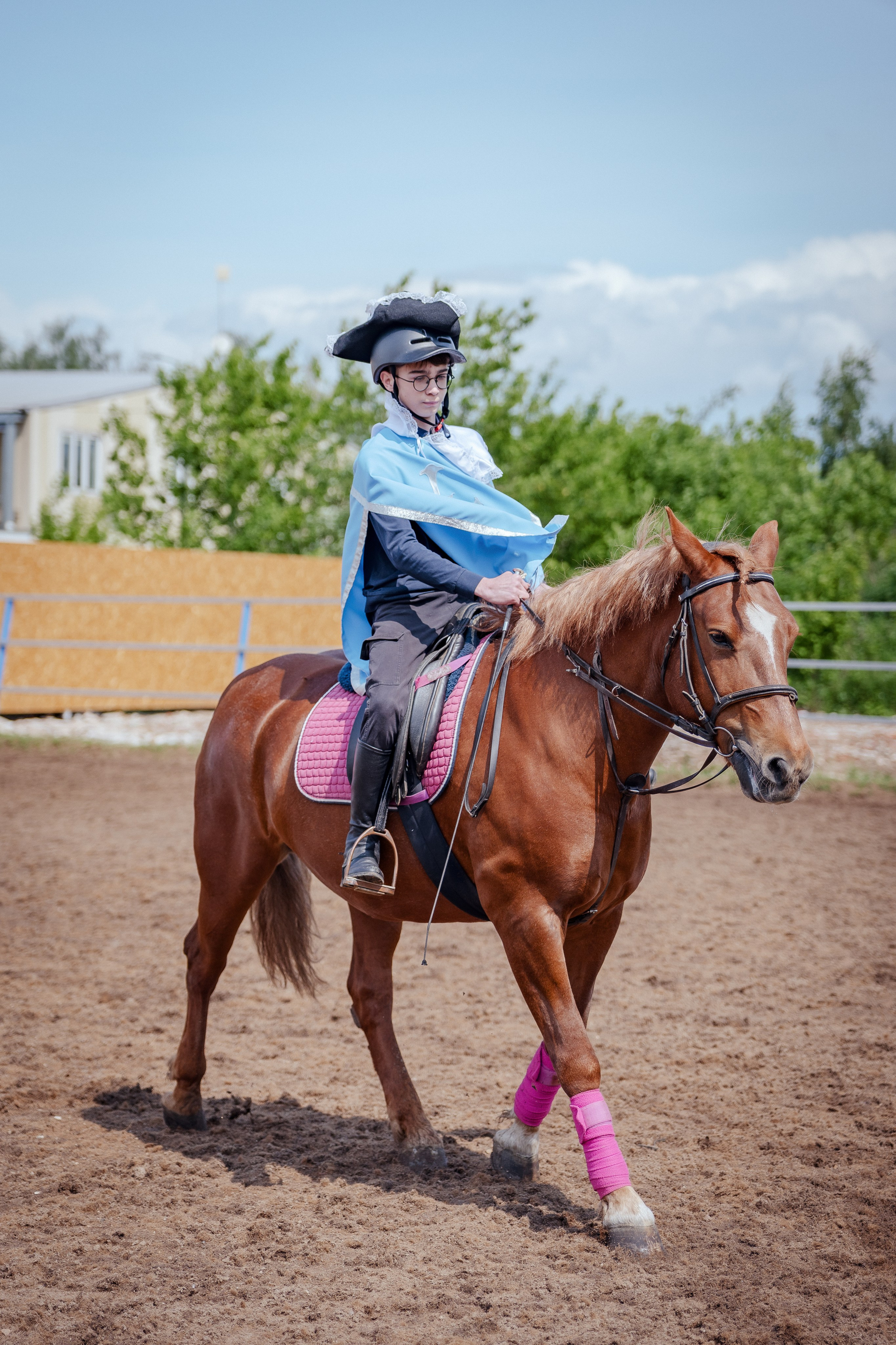 Конный клуб Горки. Портретный и семейный фотограф в Москве/Видное