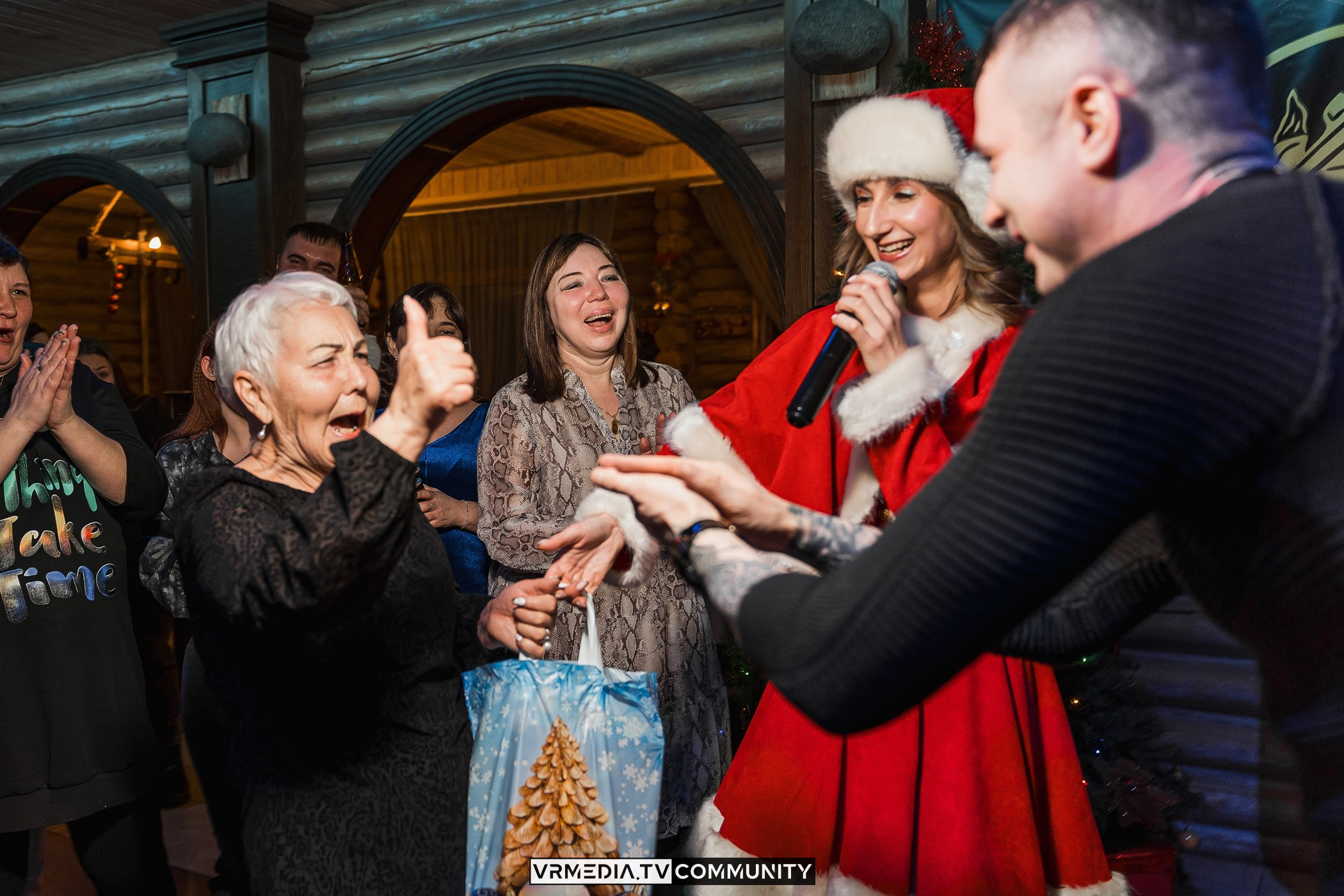 Новогодний вечер у «Петровича»