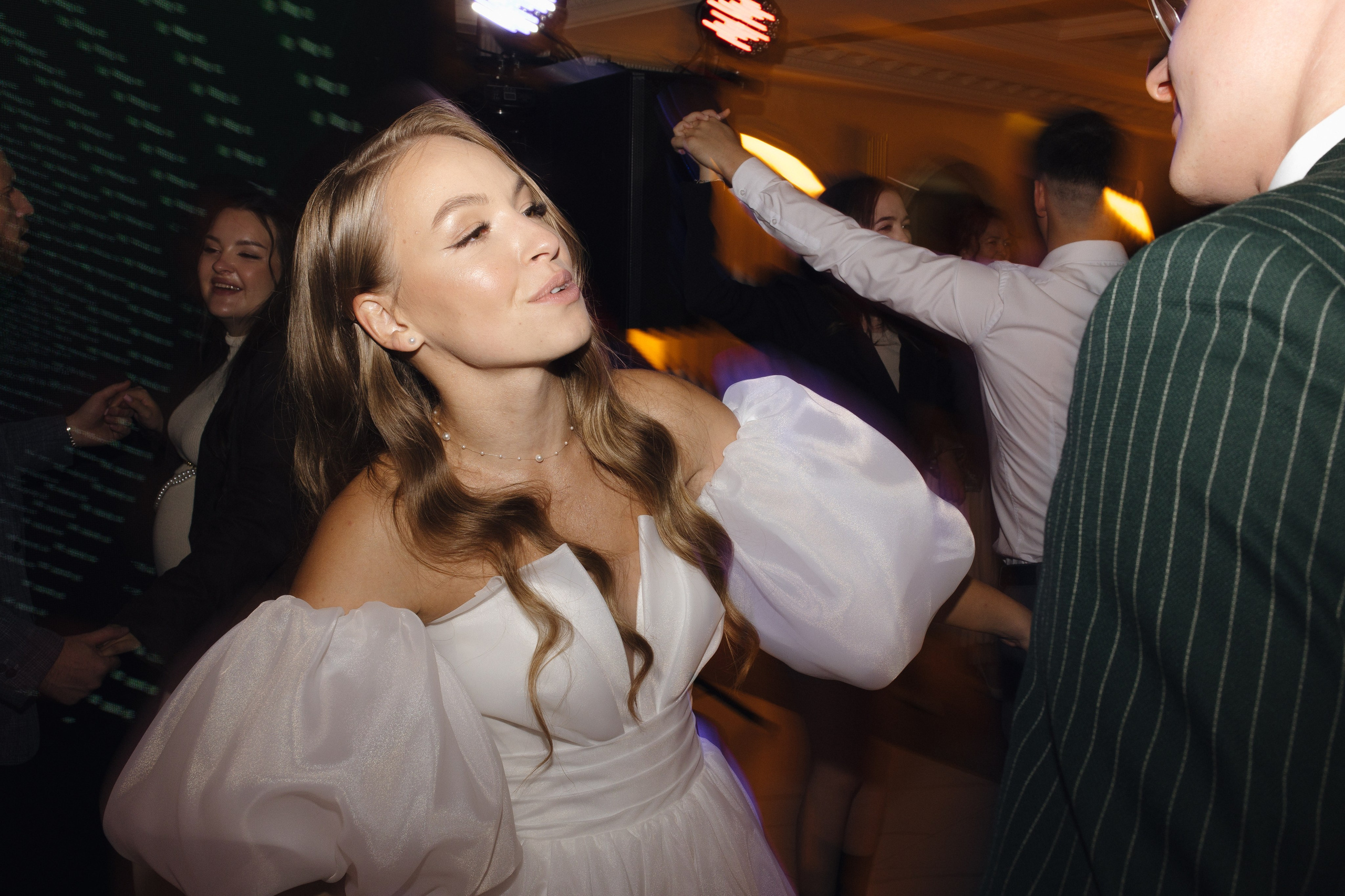 Банкет (Кристина&Алексей). Свадебные фотографы в г. Сургут Маркова Наталья и Замахина Елена