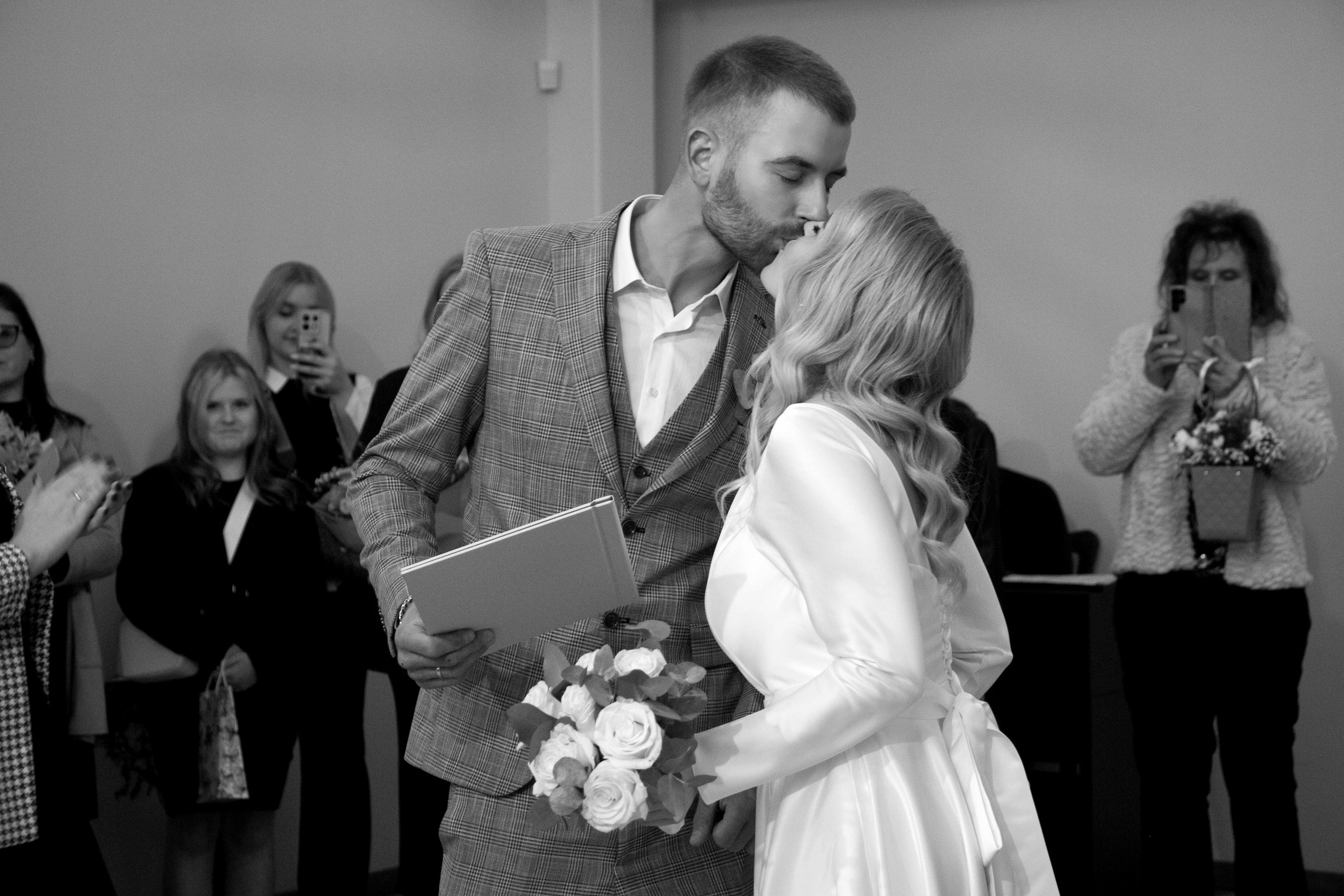 Mārtiņš & Diana. Бережно сохраняю ваши чувства и истории на своих фотографиях