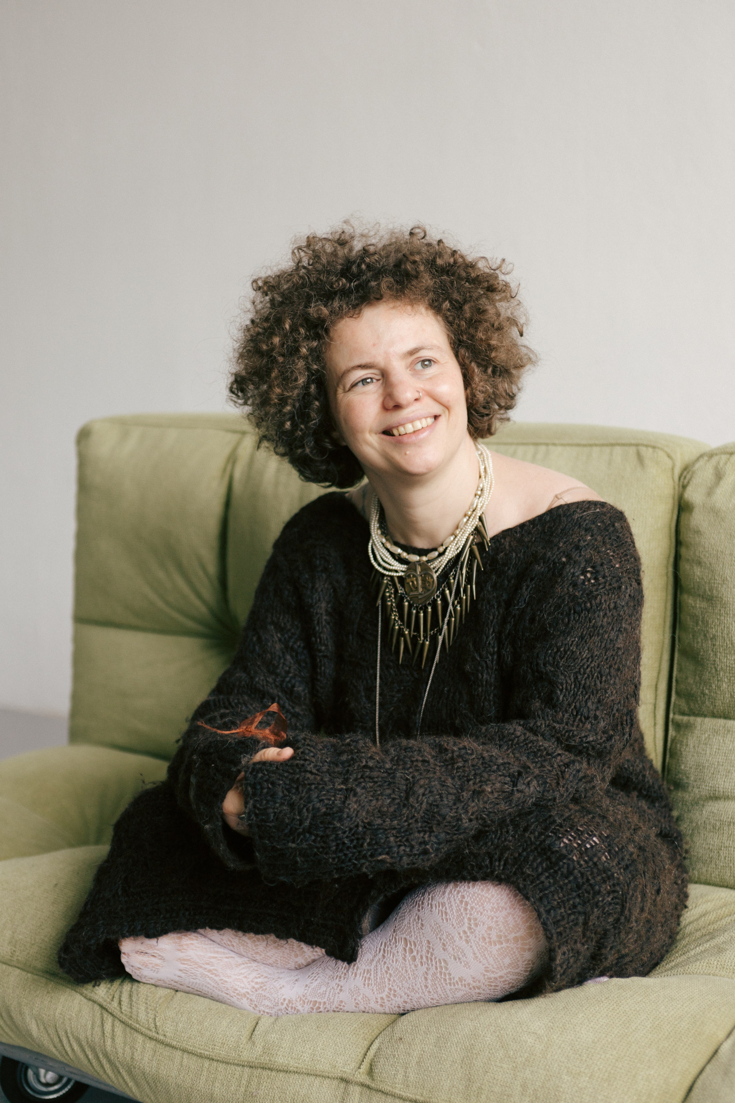 Белла. Студия