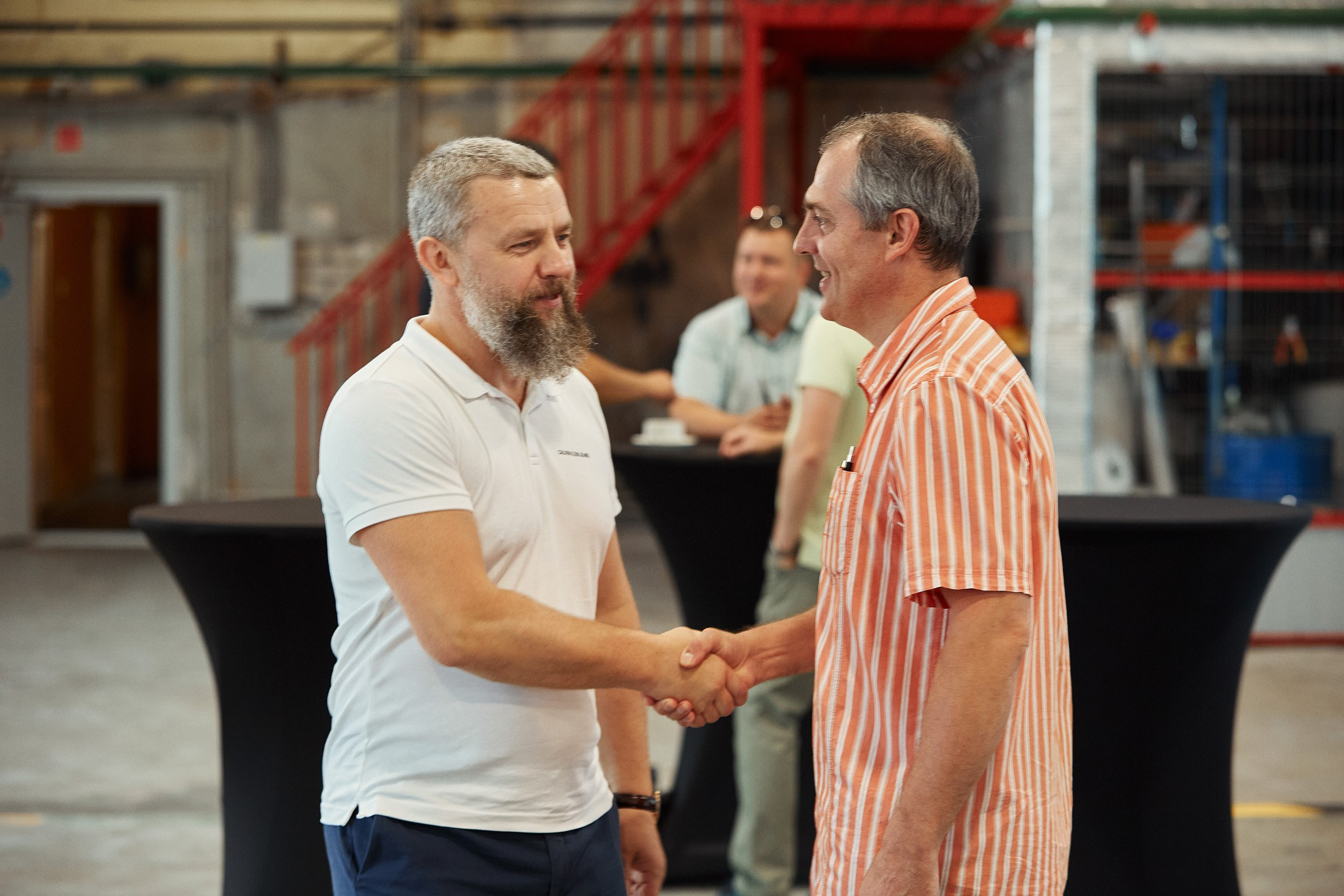 EMG / Международный форум / Презентация нового высокоточного станка. Антон Артюшин, портретный фотограф. Москва