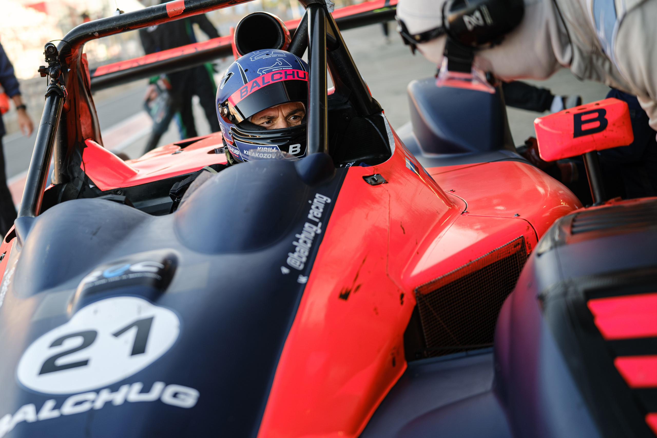 Российская серия гонок на выносливость. Авто и мотоспорт — фотограф Антон Медведев iCoguar