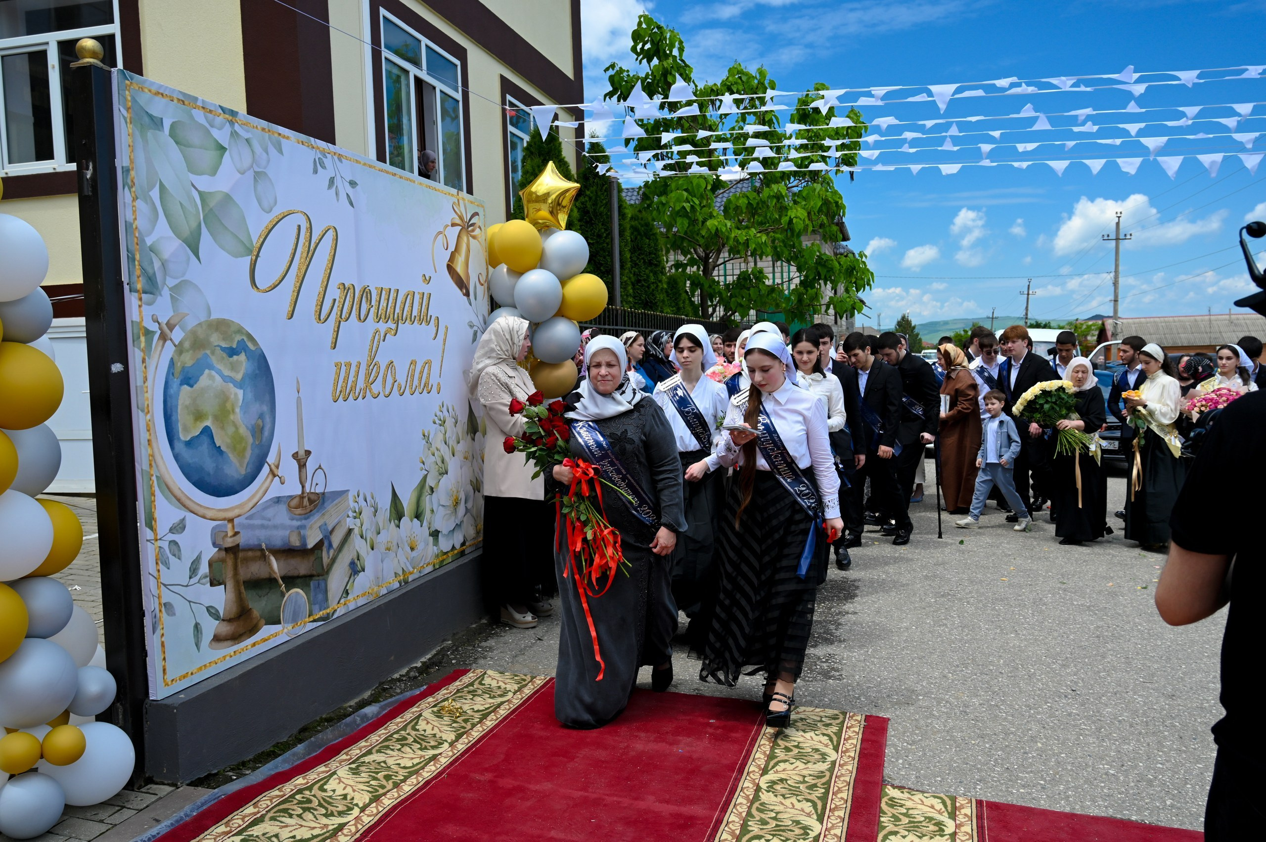 ЦО «ЛИЧНОСТЬ» последний звонок. Jimalphoto.ru