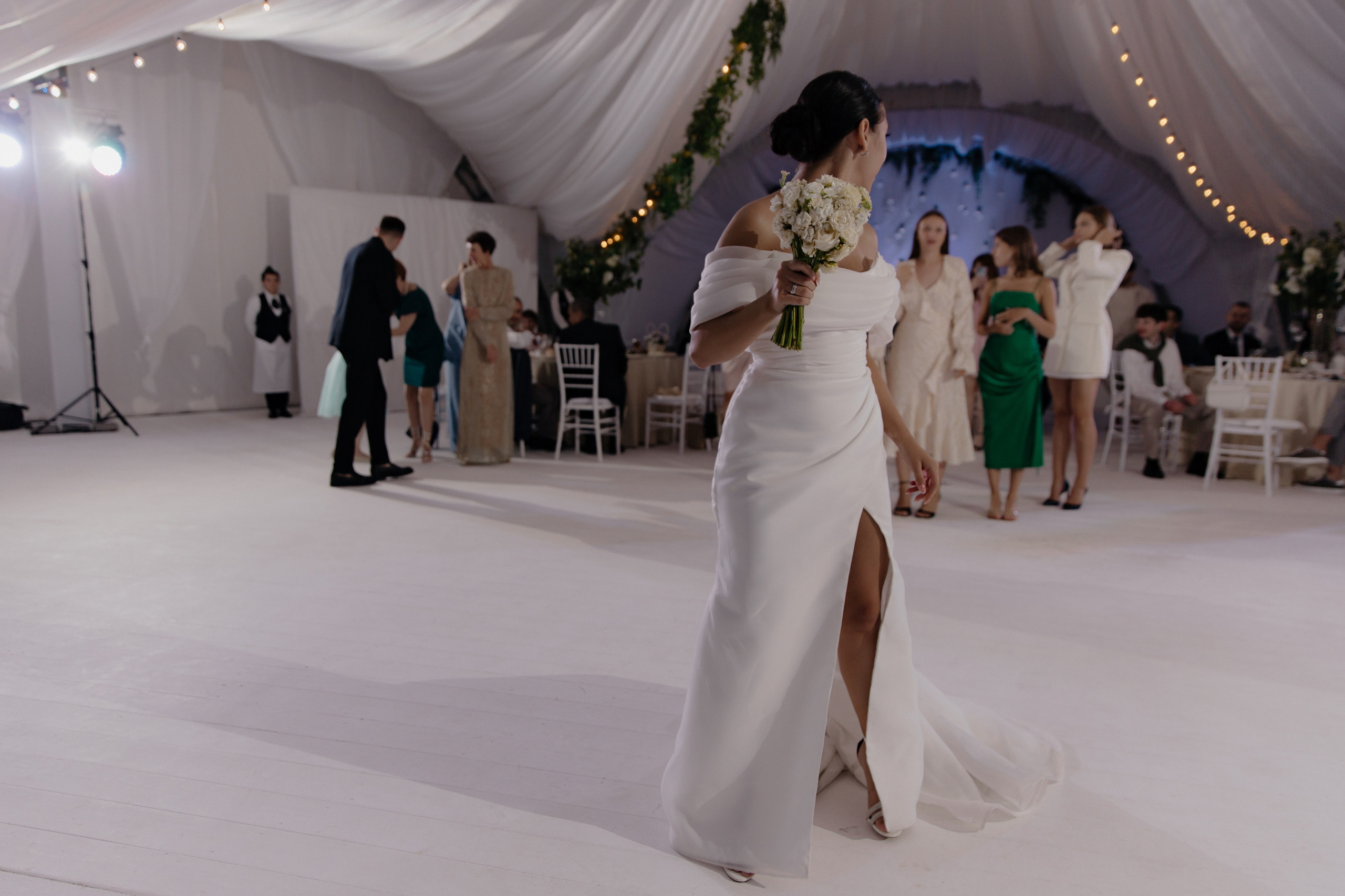 31.08.2024. RETOUCH-HOUSE