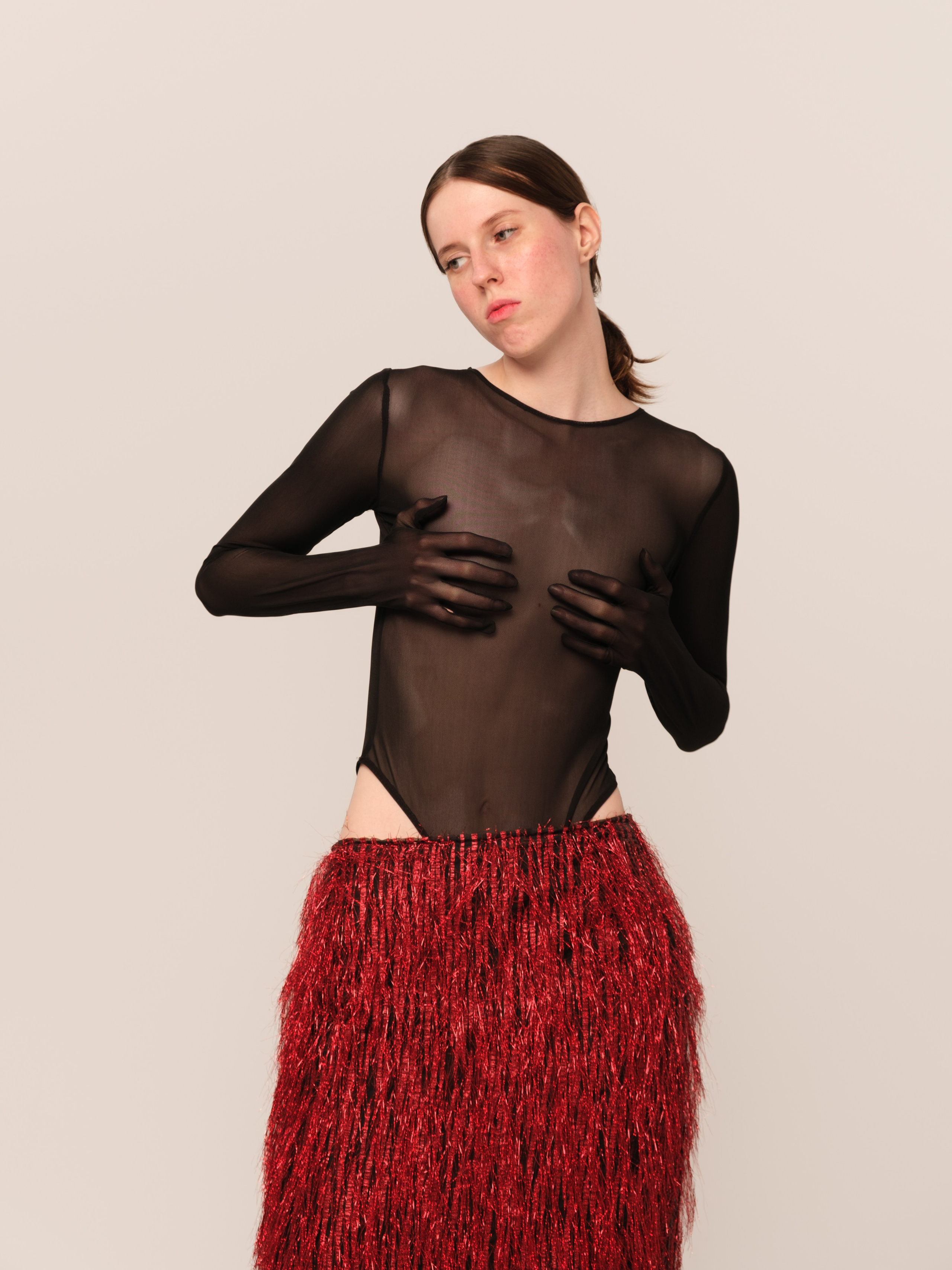 ZHAKOVA BRAND каталог. Мари — фотограф и видеограф из Москвы