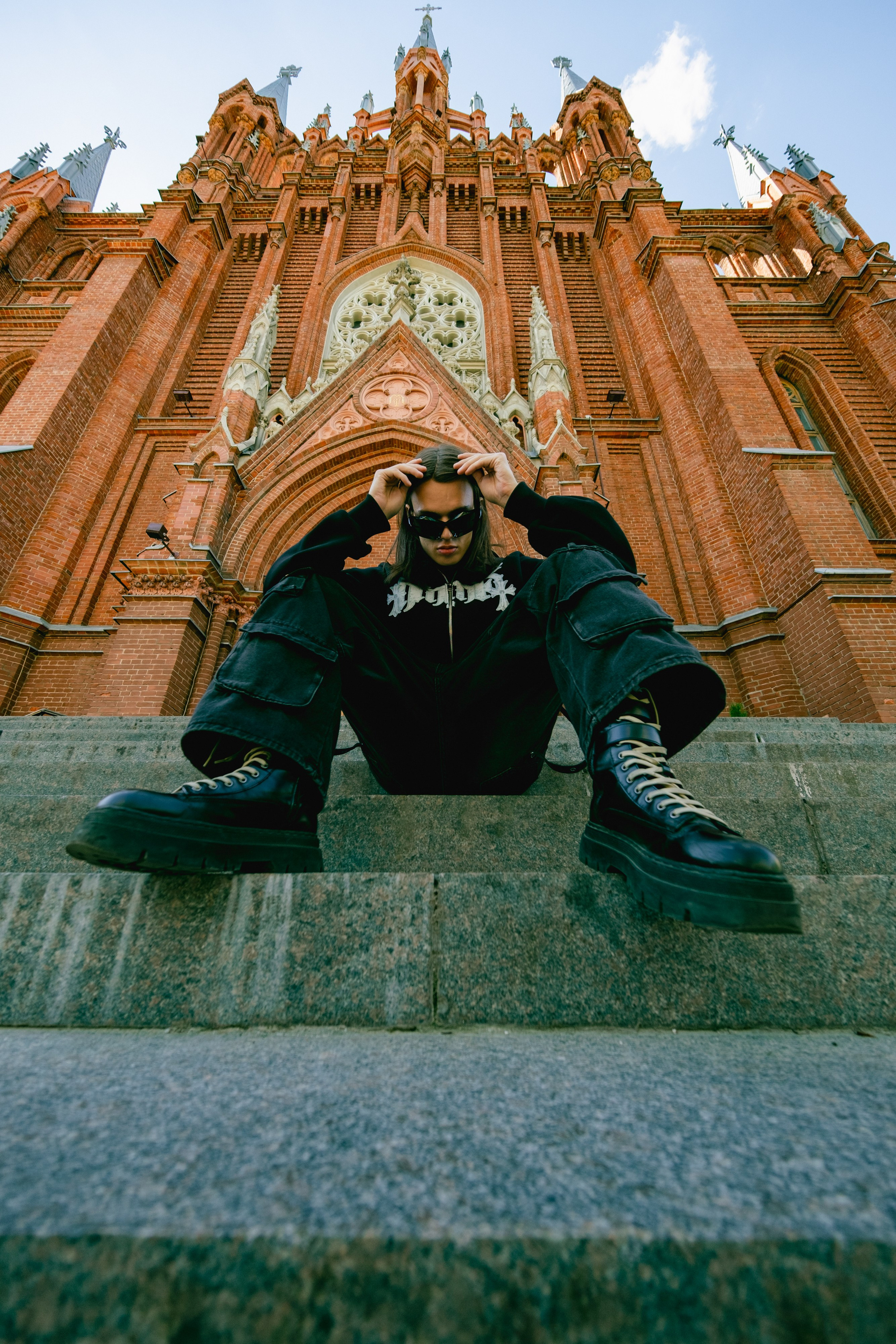 Fish eye религия и сюр. Мари — фотограф и видеограф из Москвы