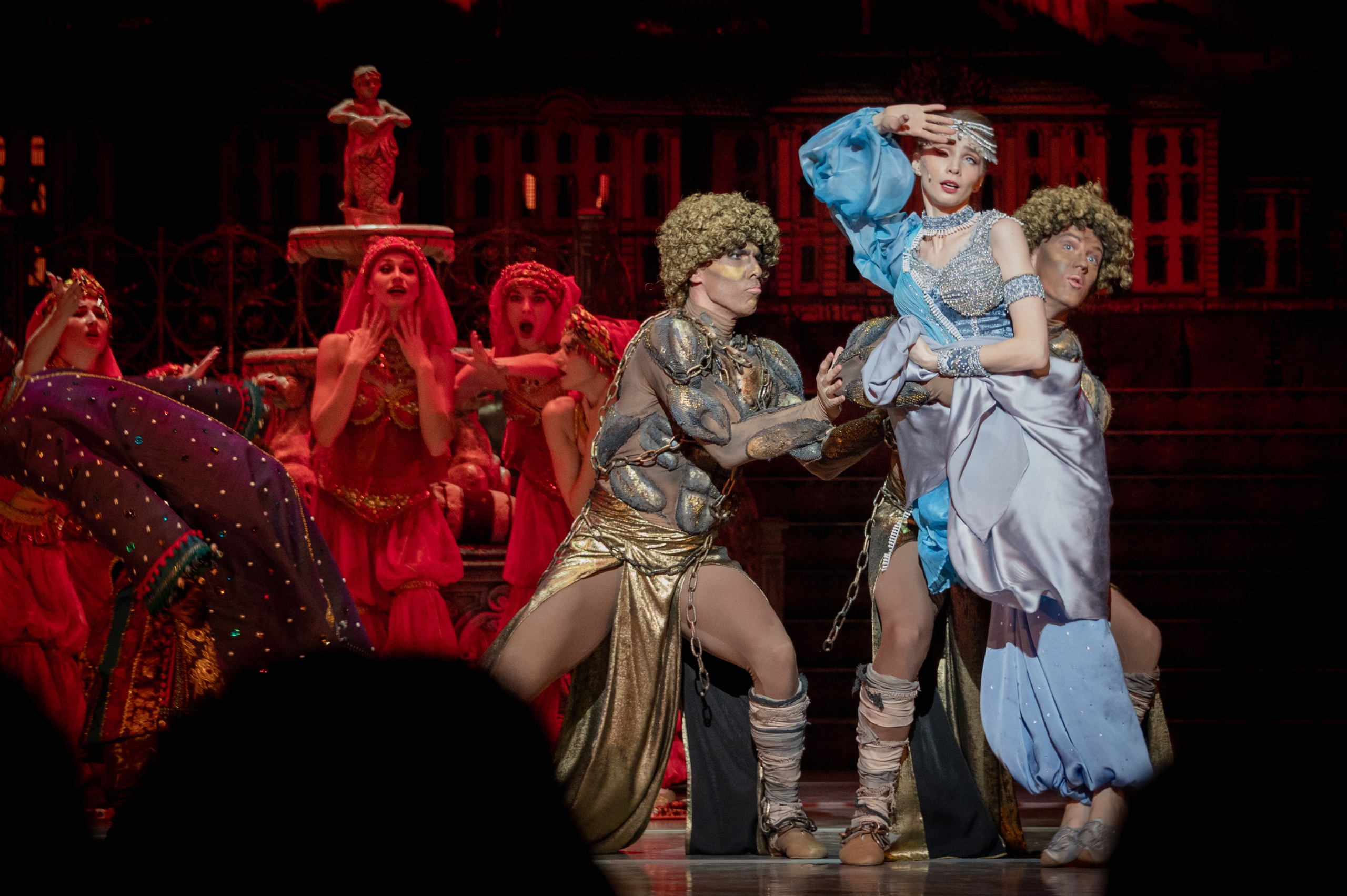 Мюзикл «Каприз императрицы». Фотограф Роман Адлер