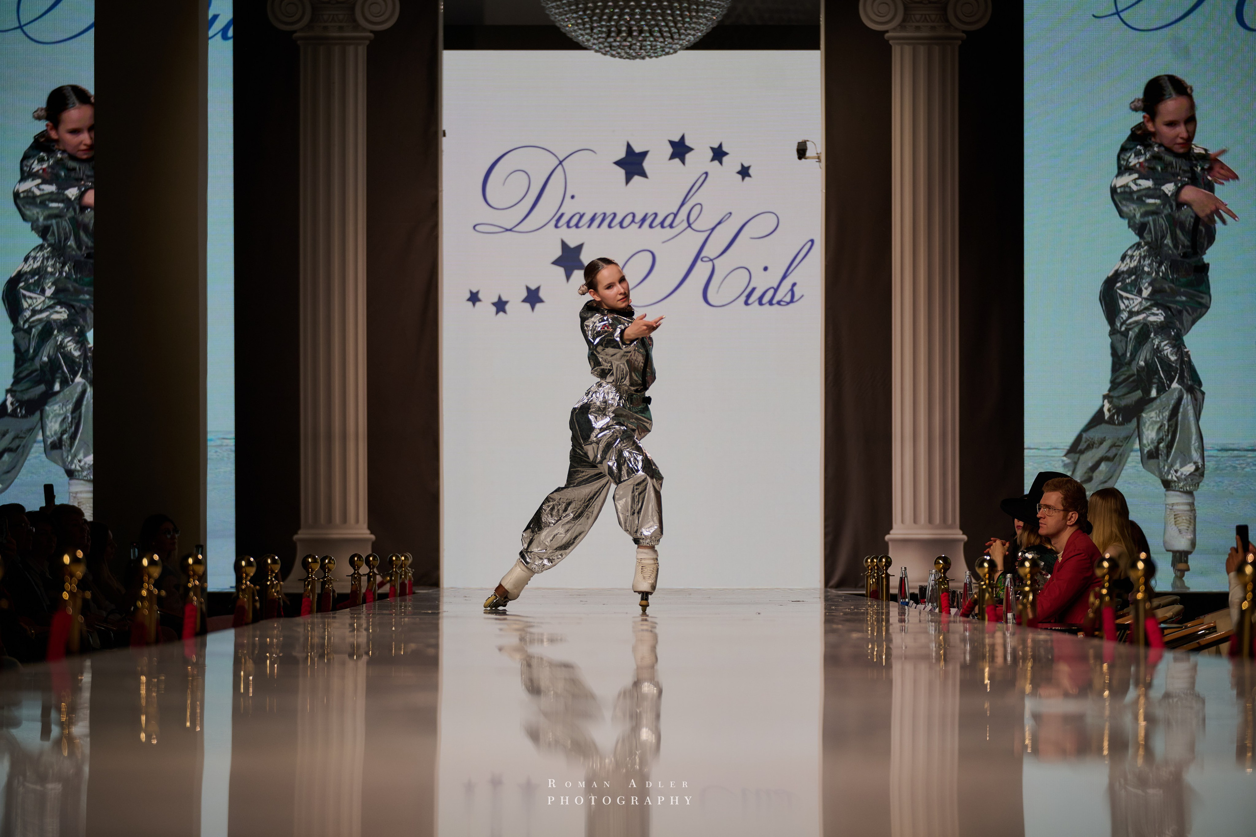 ESTET FASHION WEEK ВЕСНА — 2025. Фотограф Роман Адлер