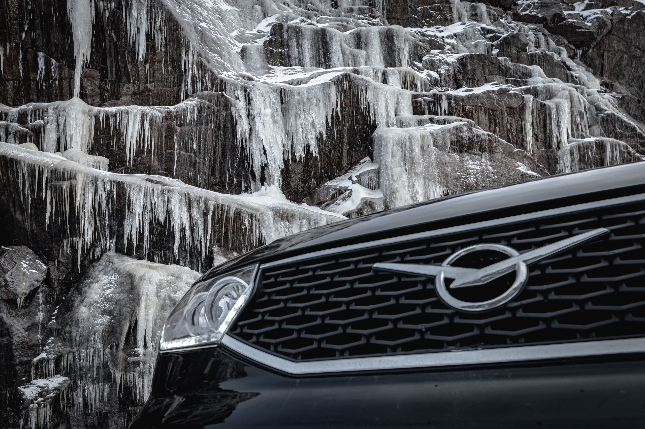 Фотографии автомобилей. Профессиональные фото для авто. Фотограф Роман Адлер. Фото УАЗ Патриот. Серия Русский Север 2023