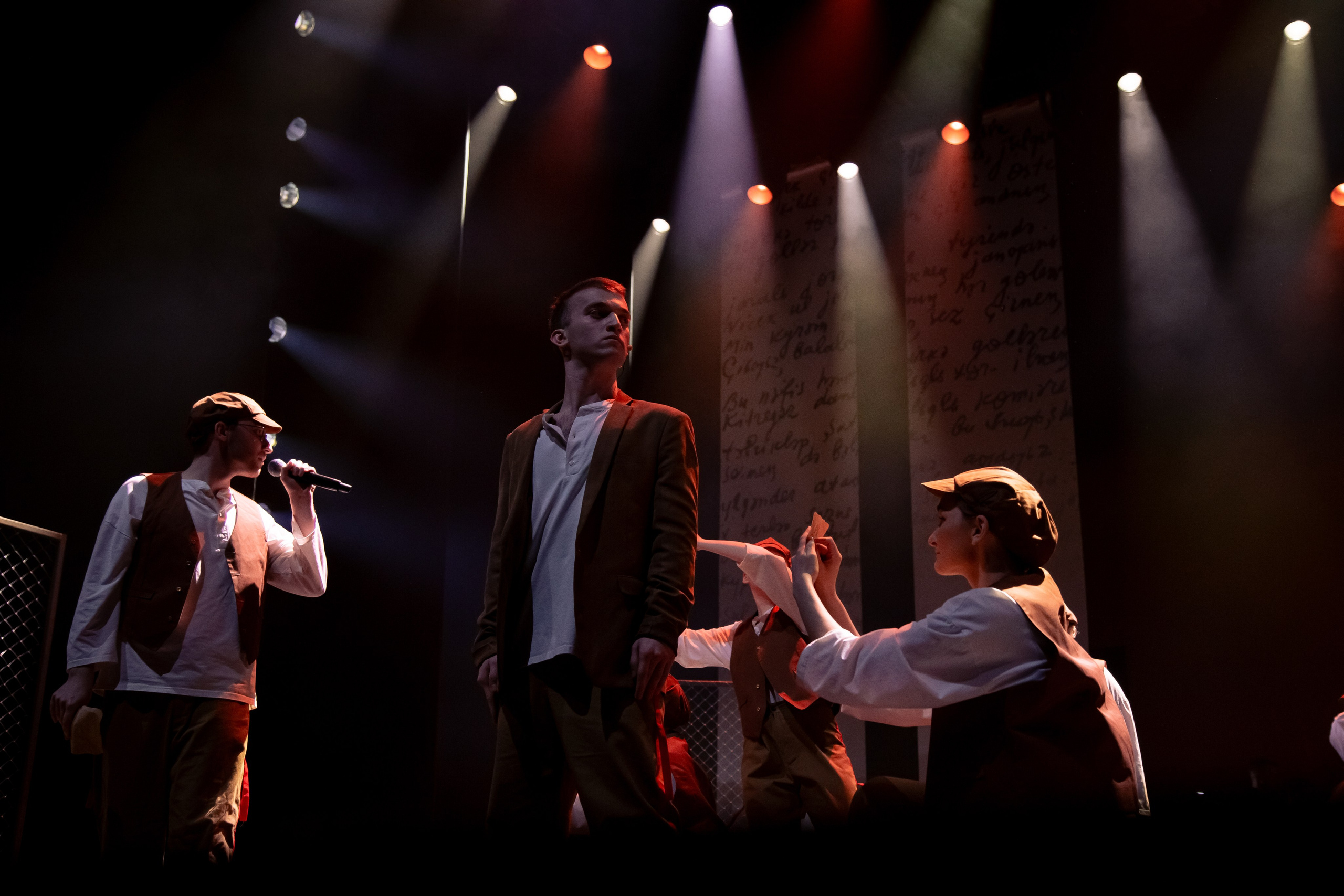 Театральная постановка Джалиль — юбилей Мусы Джалиля. Репортажный и портретный фотограф Казань / Горячих Полина