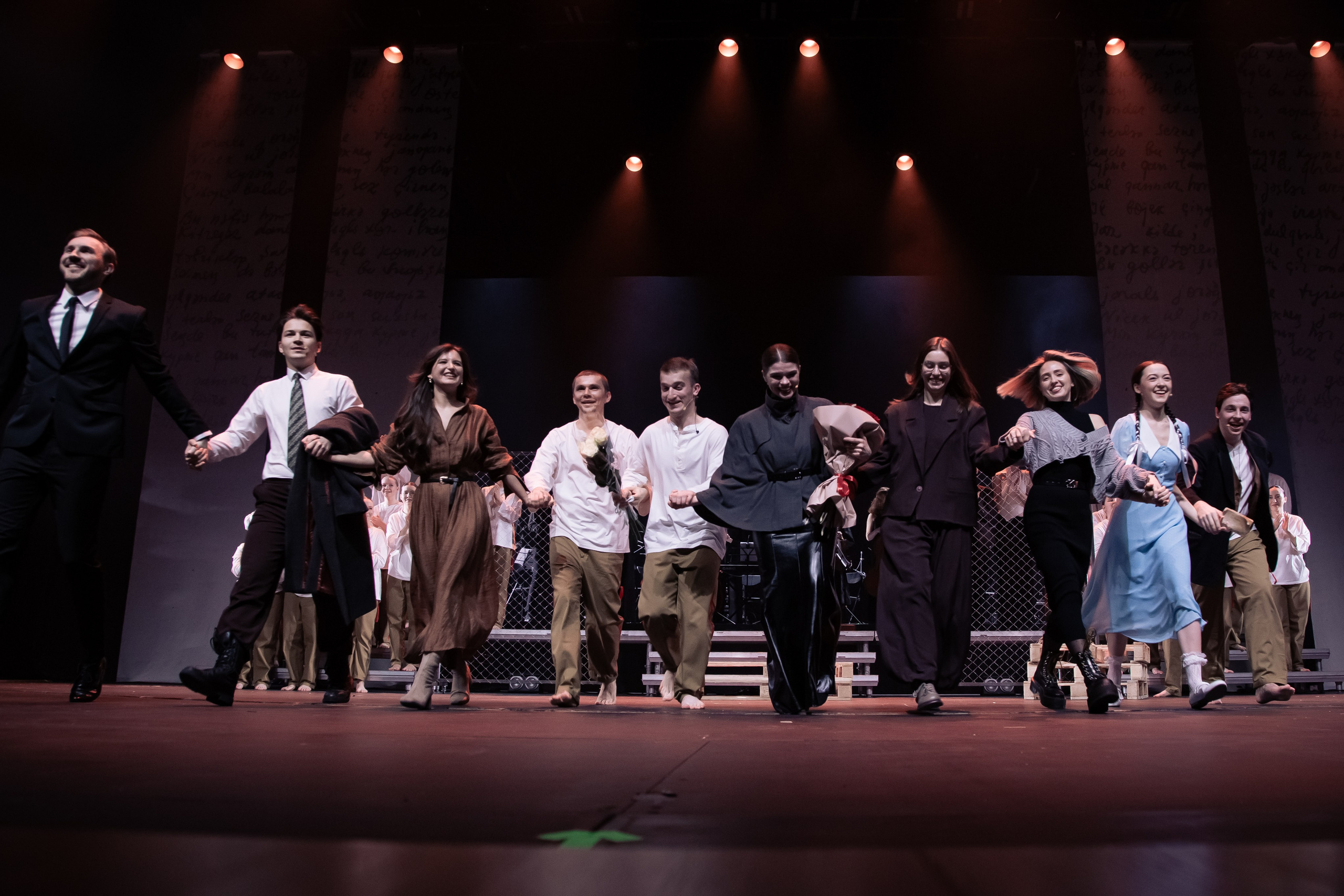 Театральная постановка Джалиль — юбилей Мусы Джалиля. Репортажный и портретный фотограф Казань / Горячих Полина